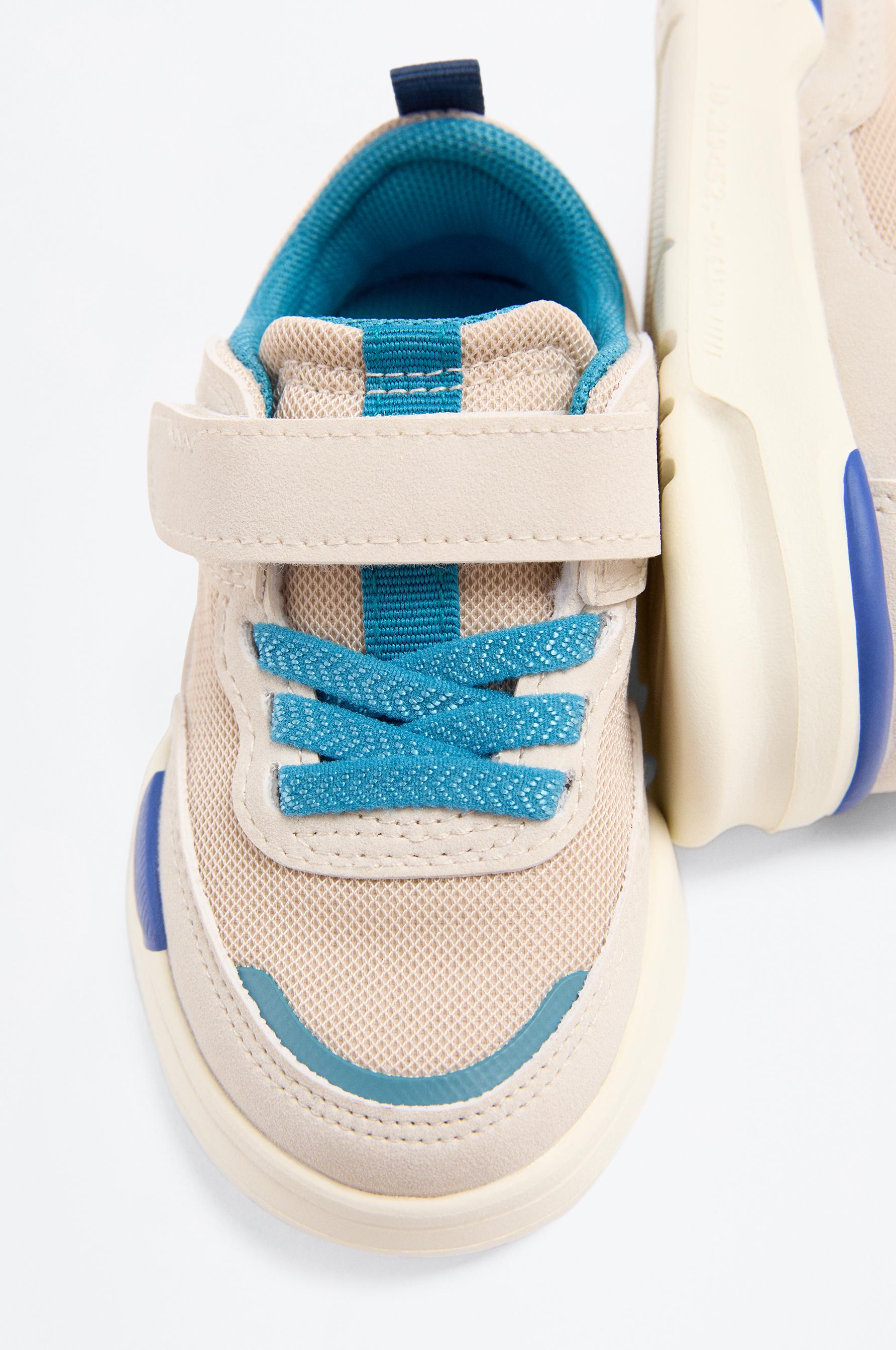 Baby sneakers — BEIGE