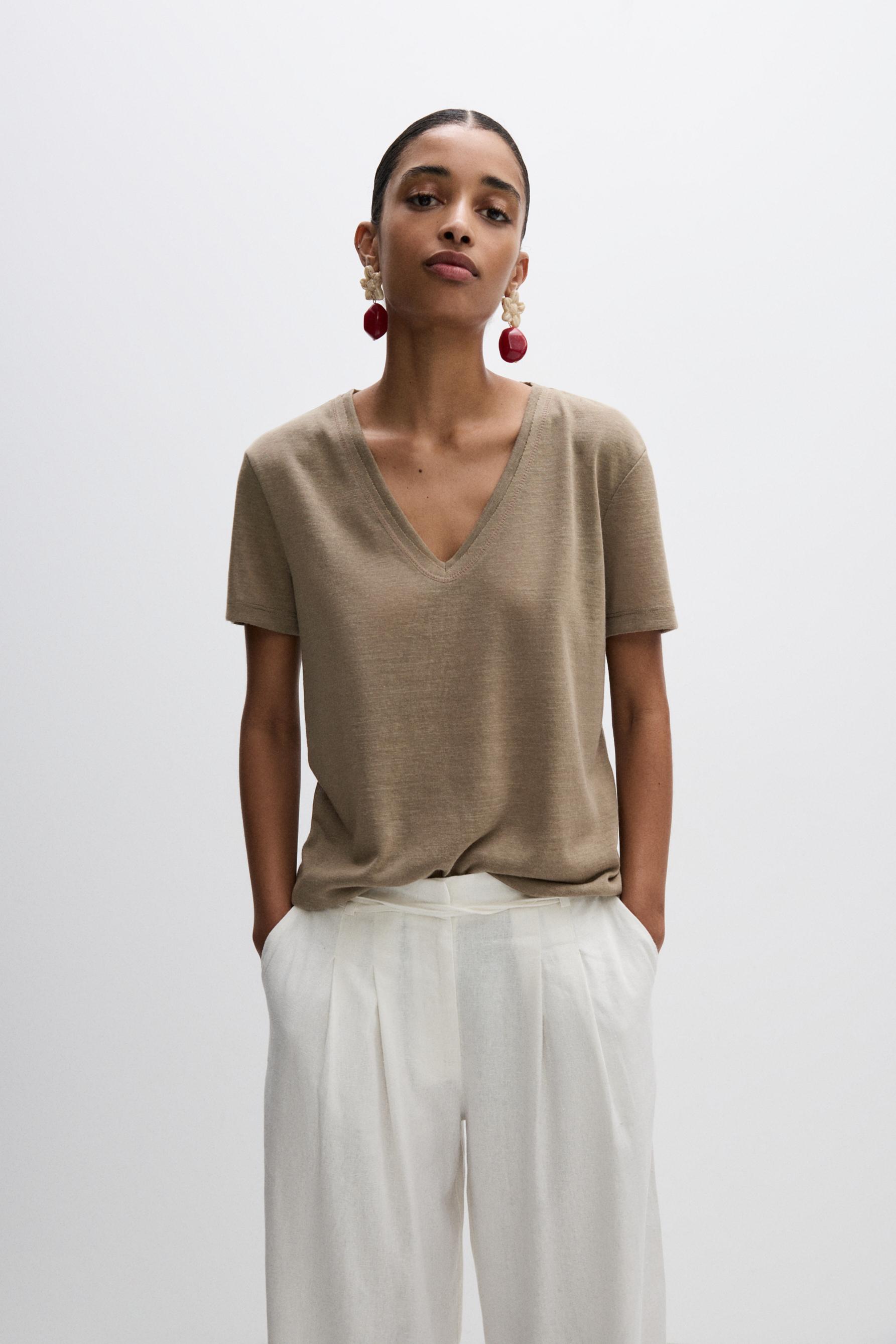 Camiseta rústica cuello pico