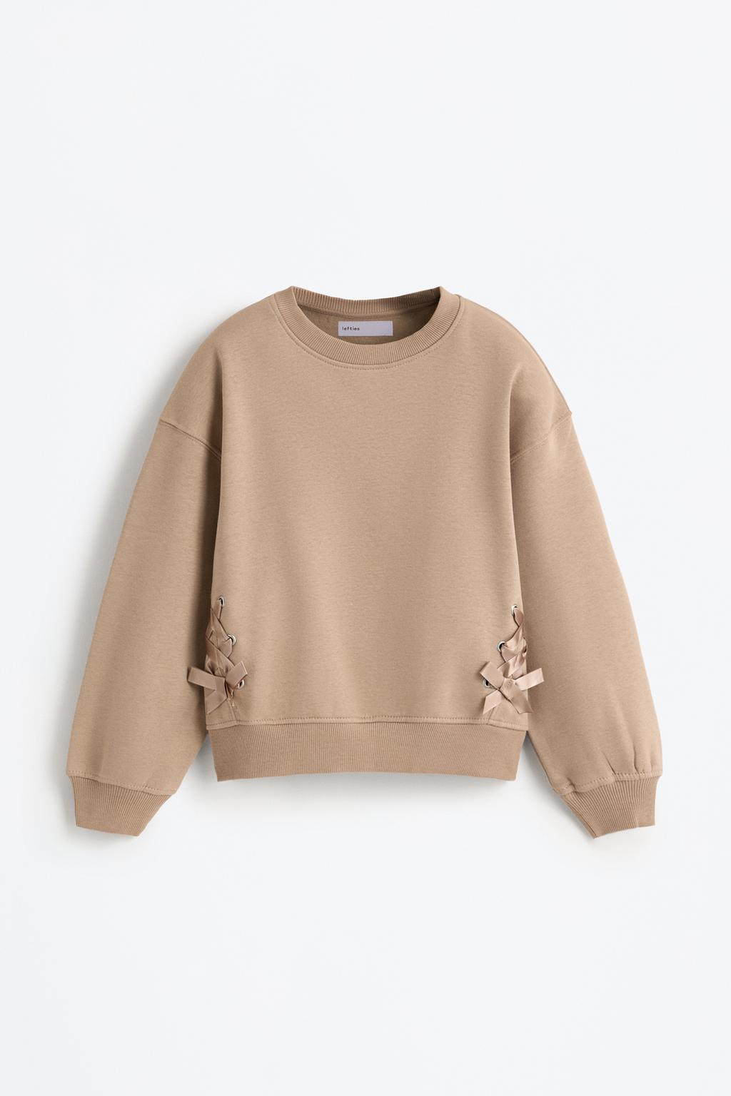 Sweatshirt com laços