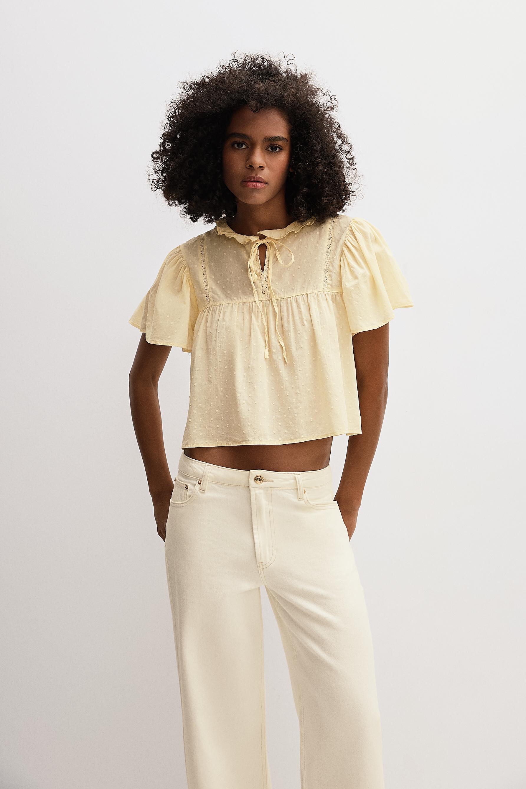 Blusa cuello lazo
