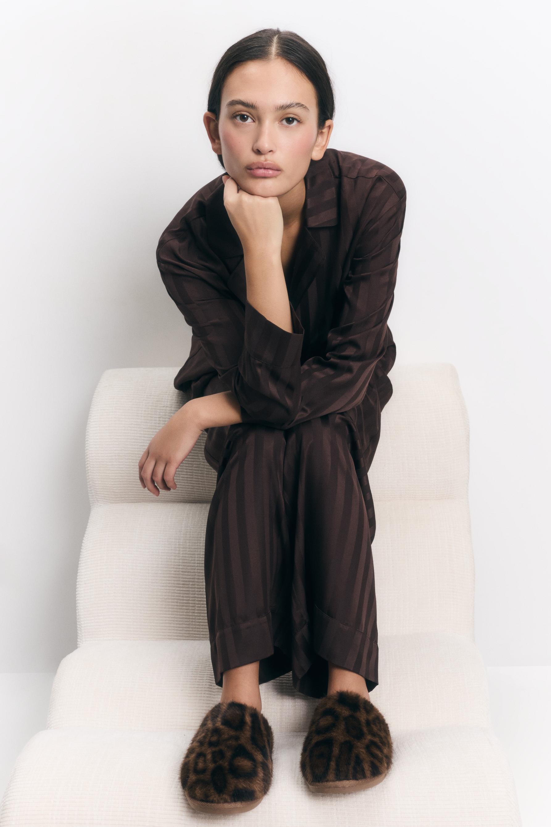 Lefties Desenli Lefties Ev terliği