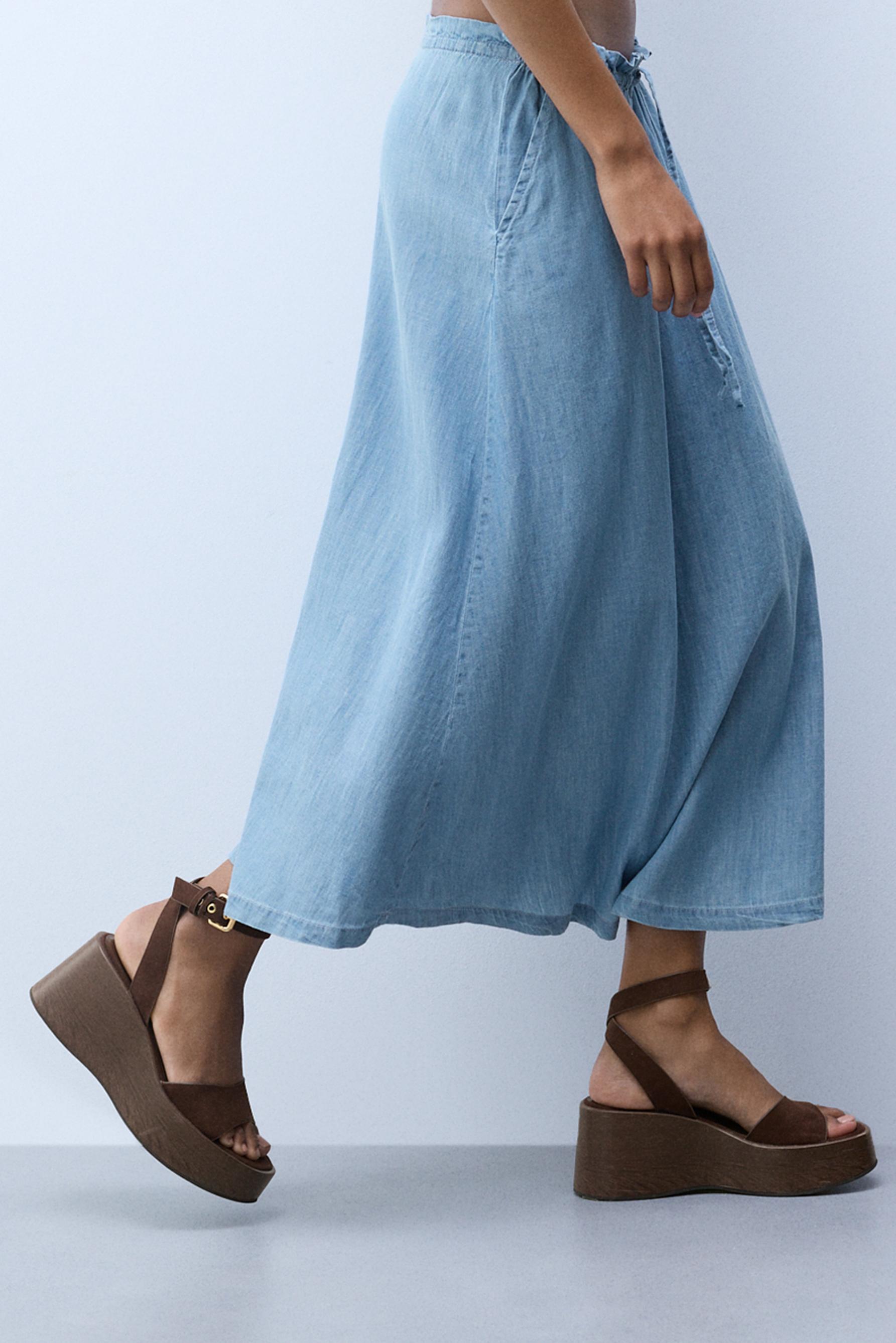 Wooden wedge sandal — BROWN