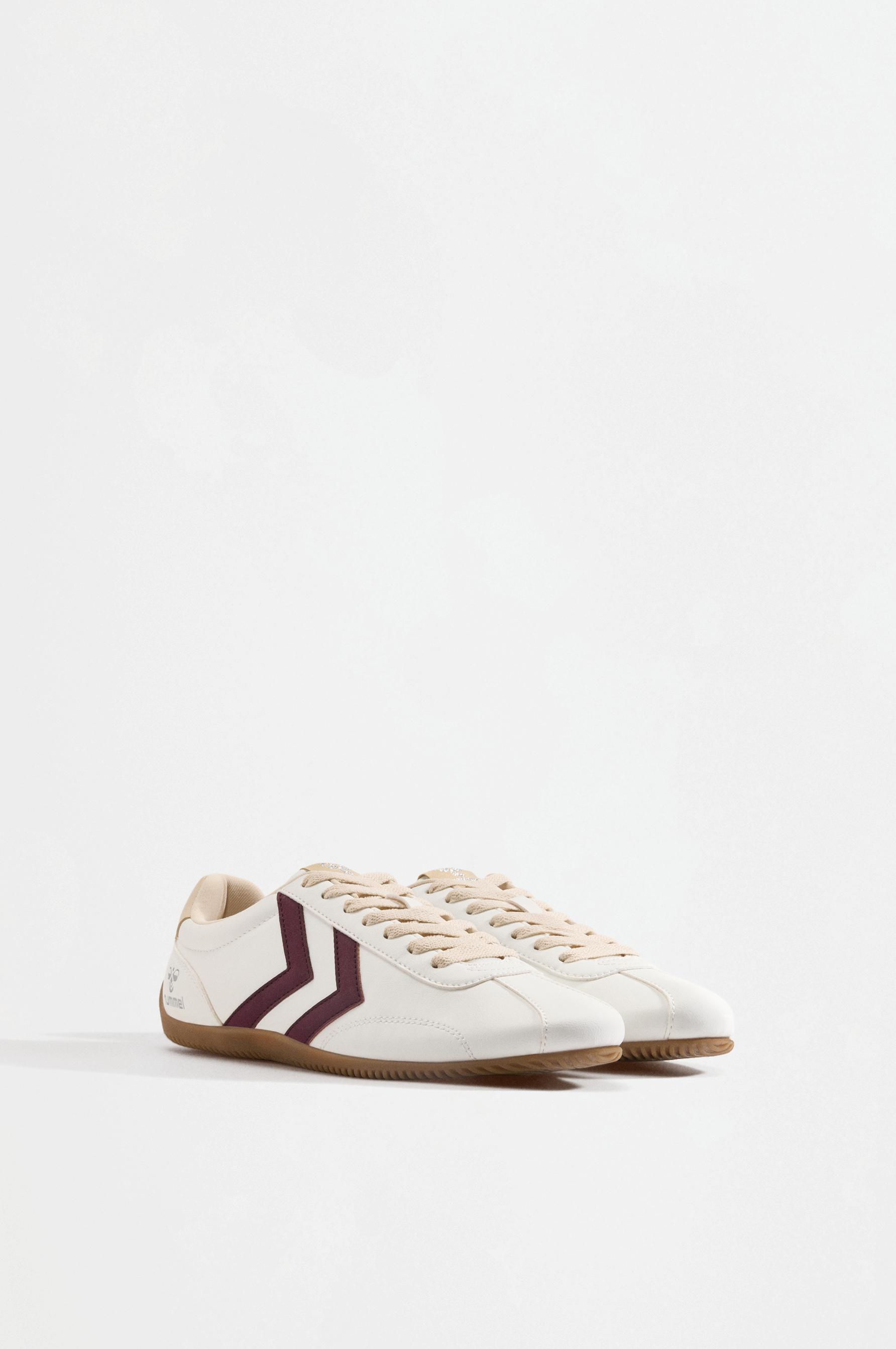 Hummel thin-sole sneakers — WHITE