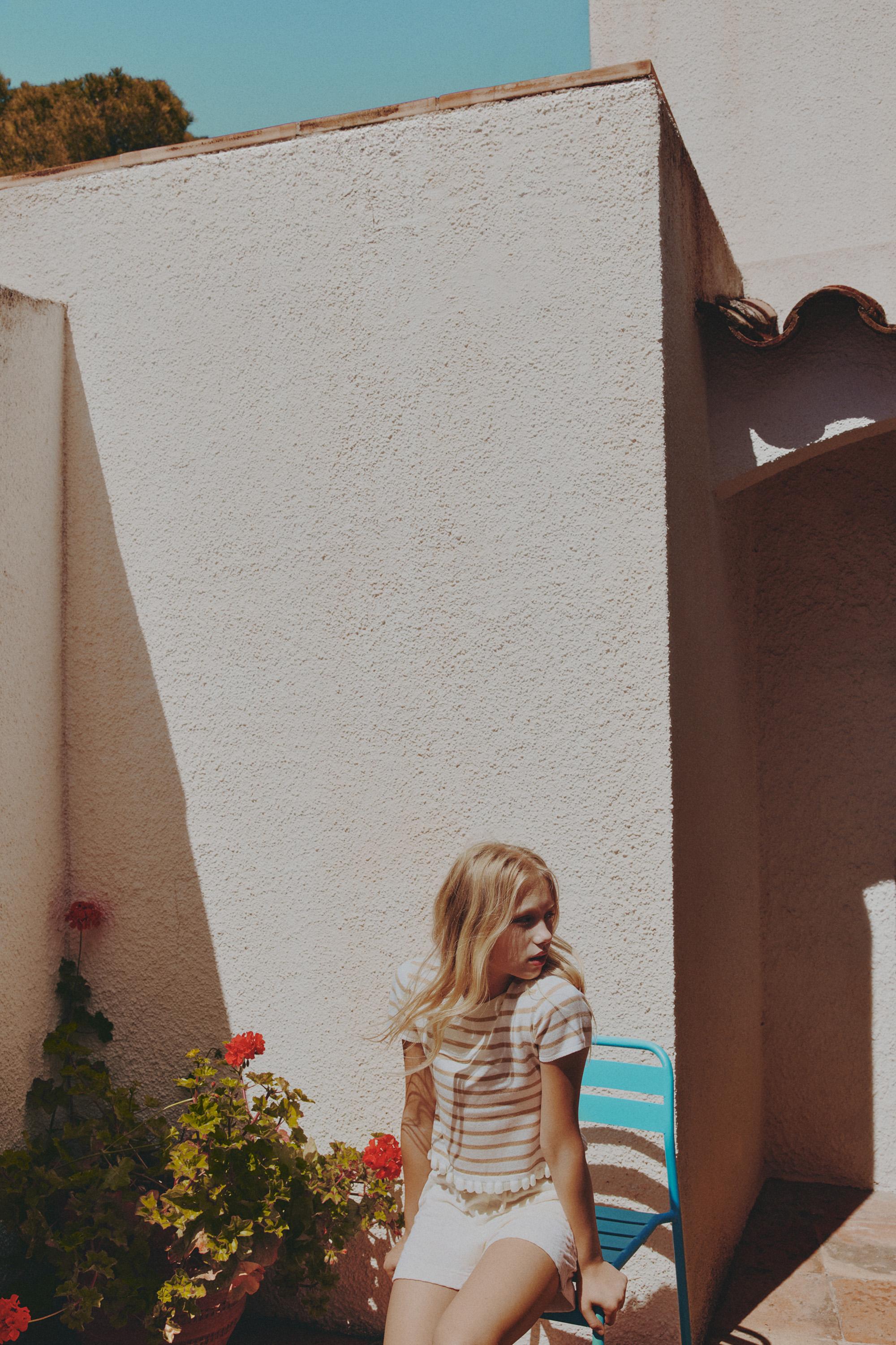 Ruffled hem top — LIGHT CAMEL
