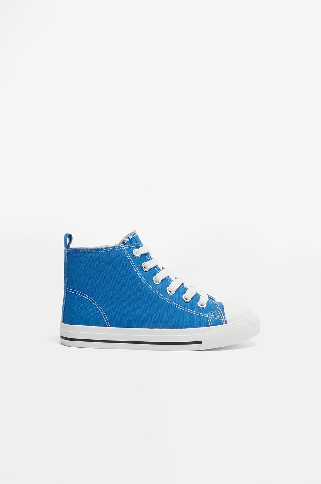 High-top sneakers with toecap