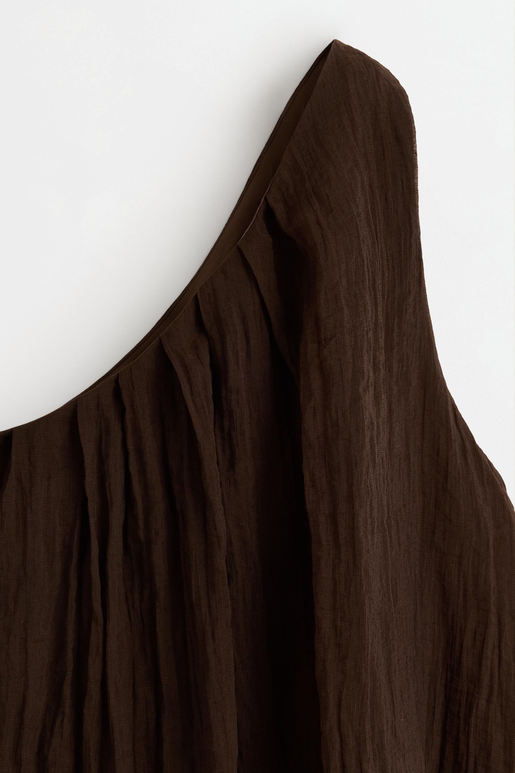 Asymmetric top — BROWN