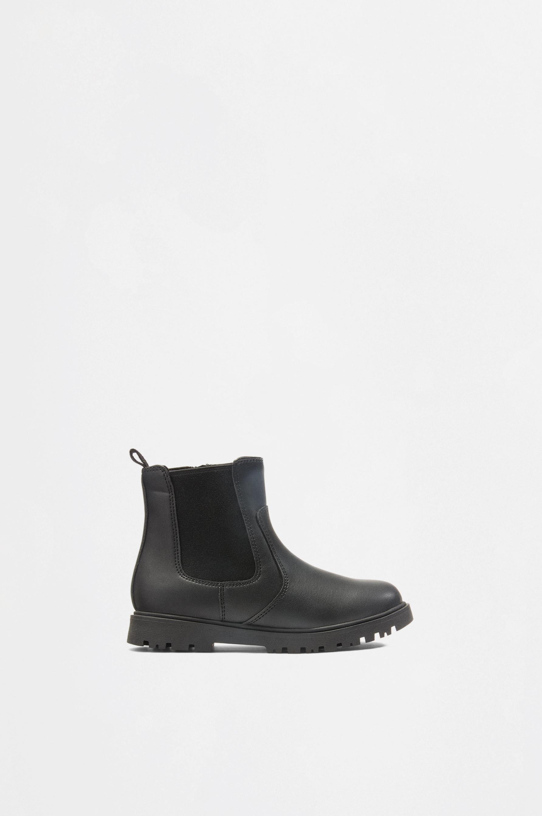 Chelsea Boots — BLACK