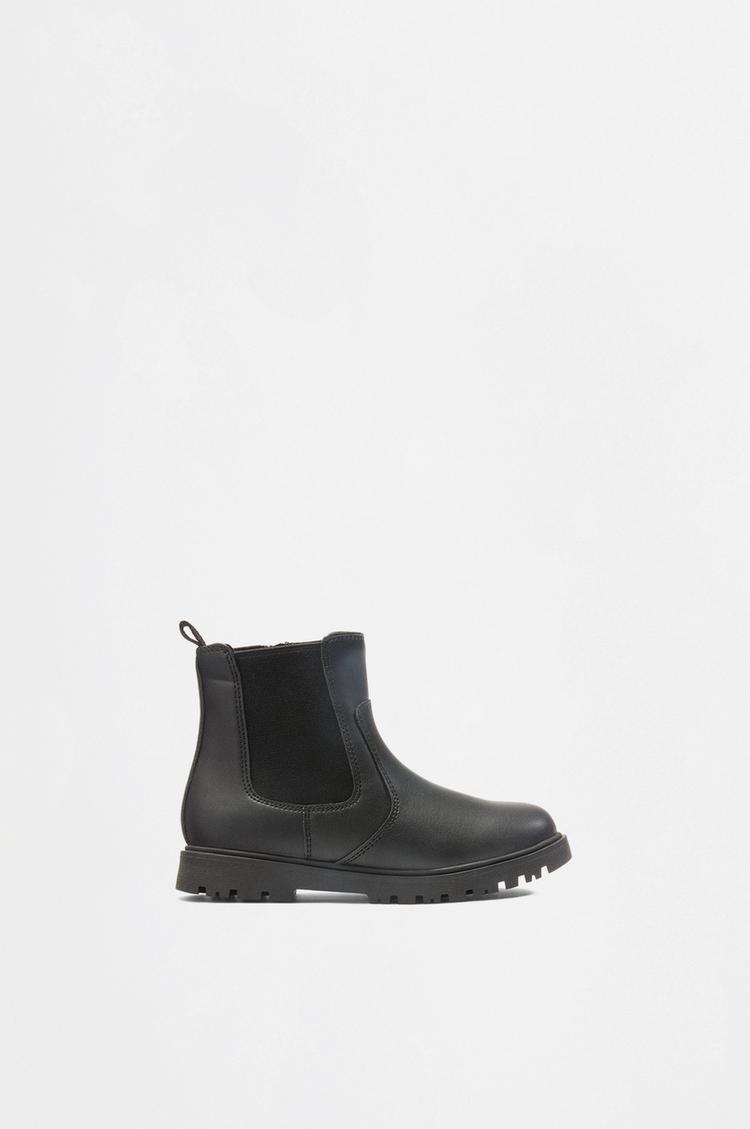 Chelsea Boots — BLACK