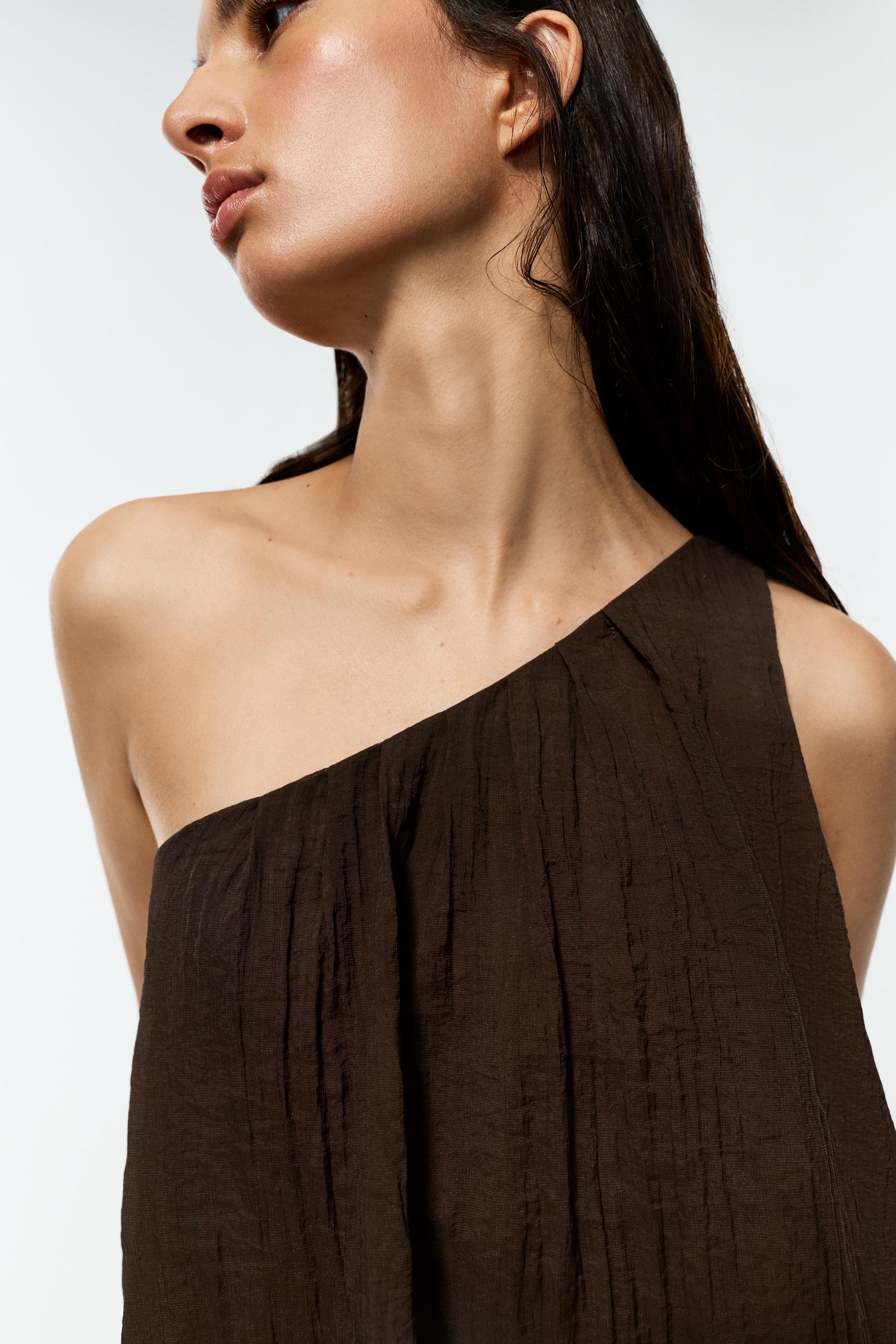 Asymmetric top — BROWN