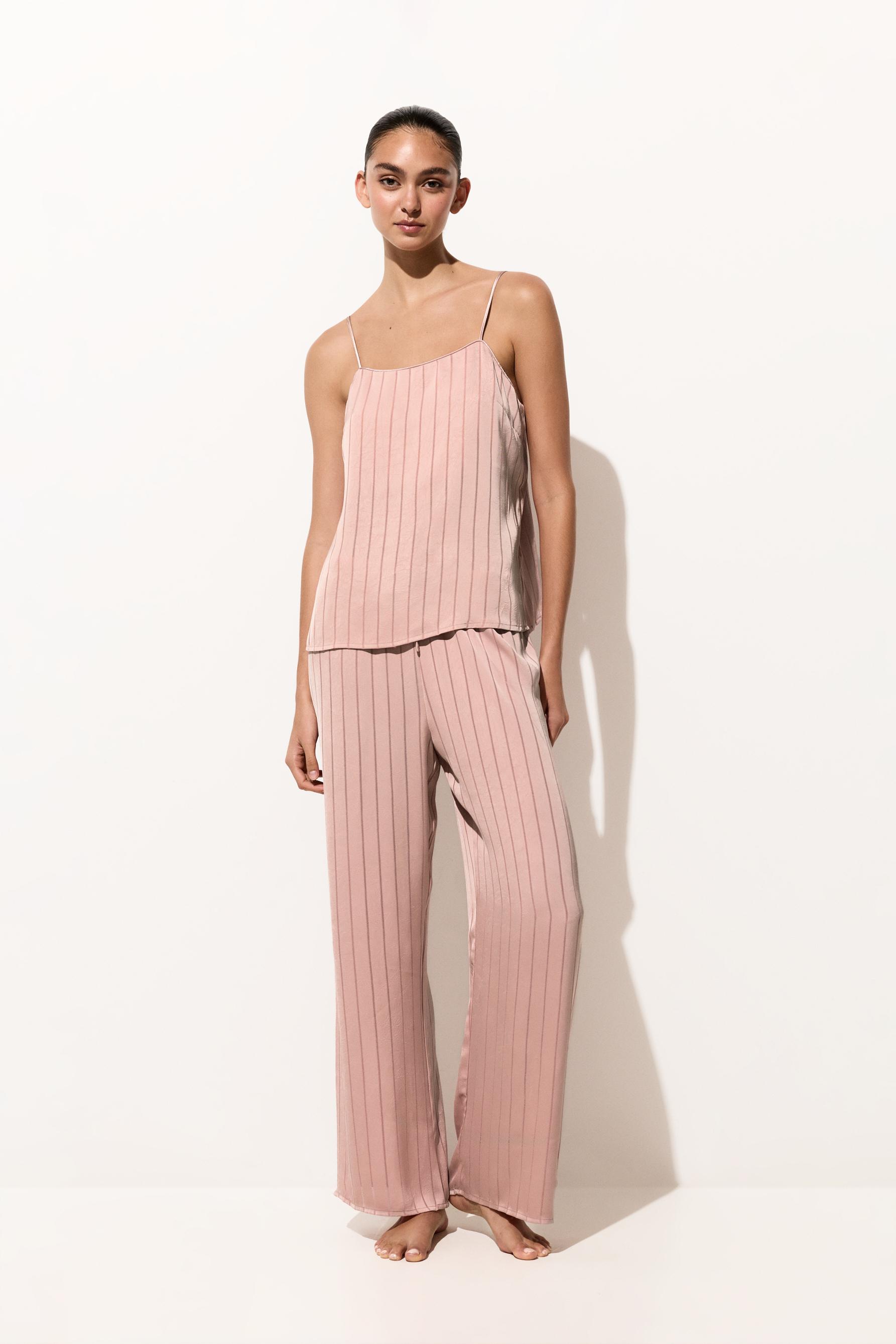 Satin pyjamas — PASTEL PINK