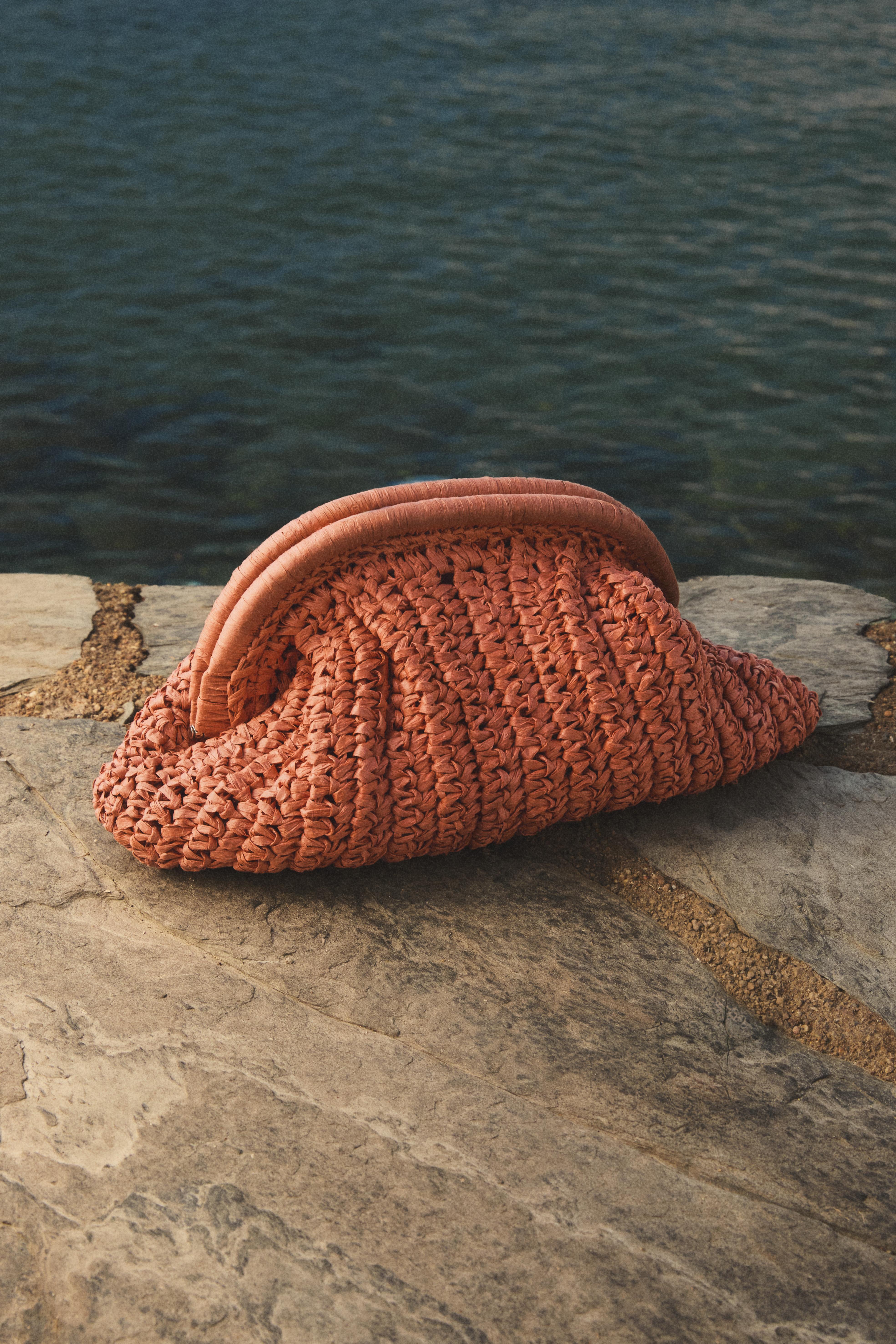 Natural effect clutch bag — ORANGE