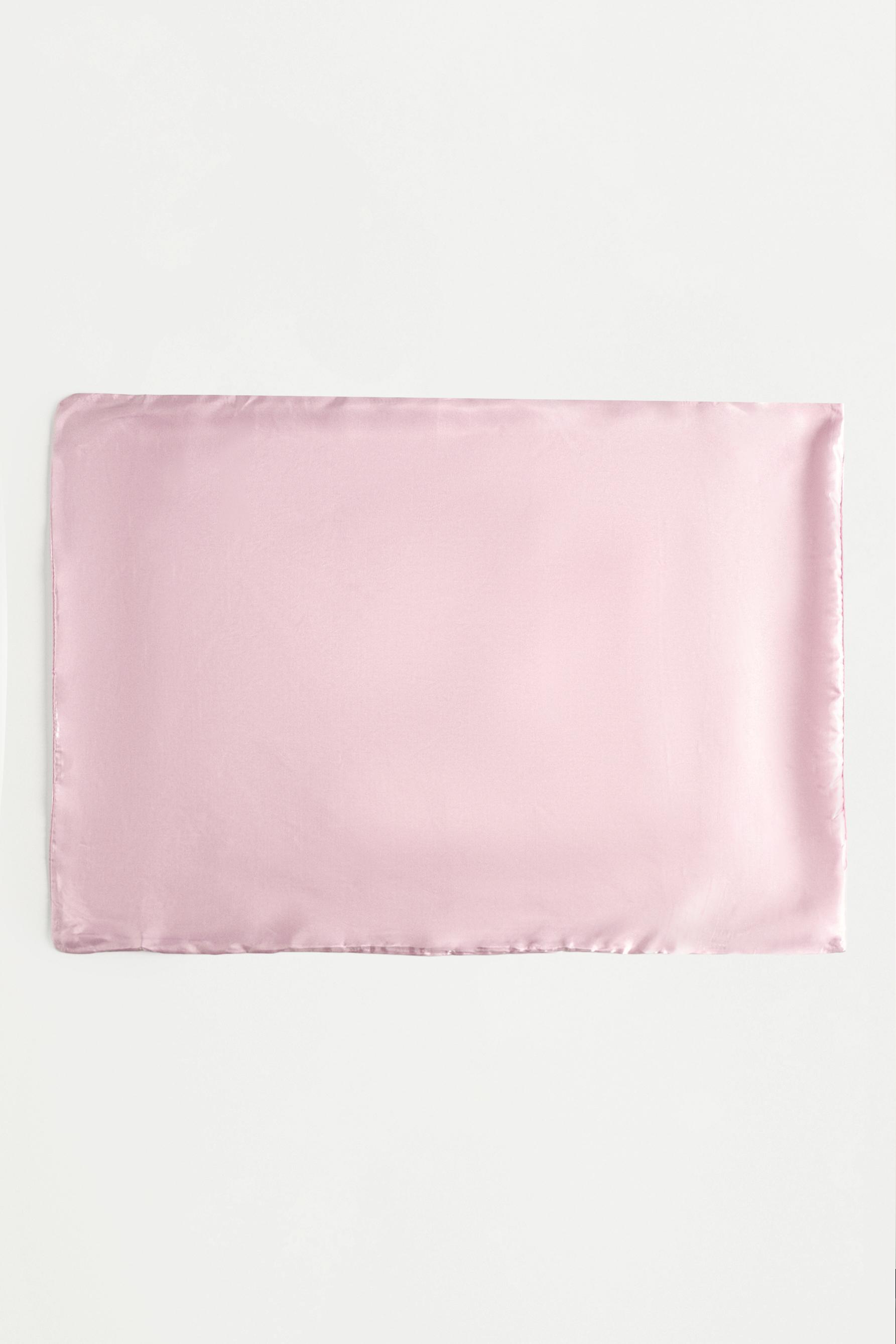 Satin pillowcase — CHALK PINK