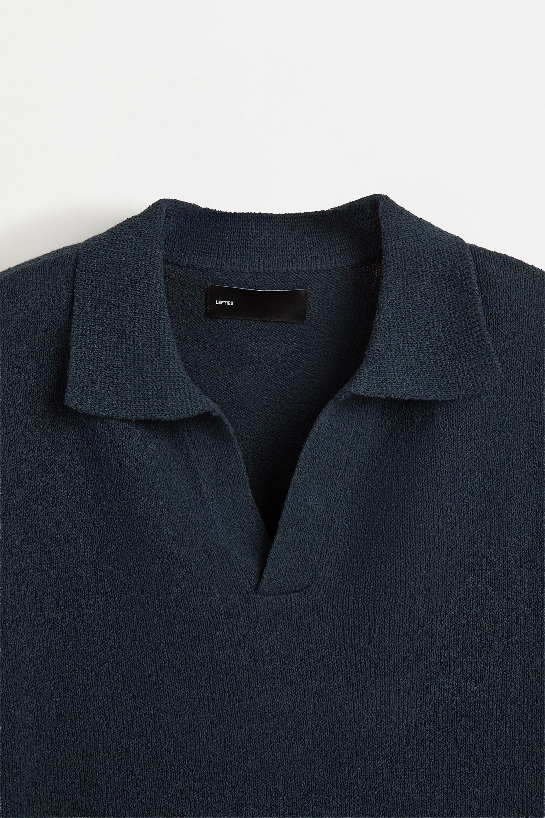 Textured knit polo shirt — NAVY