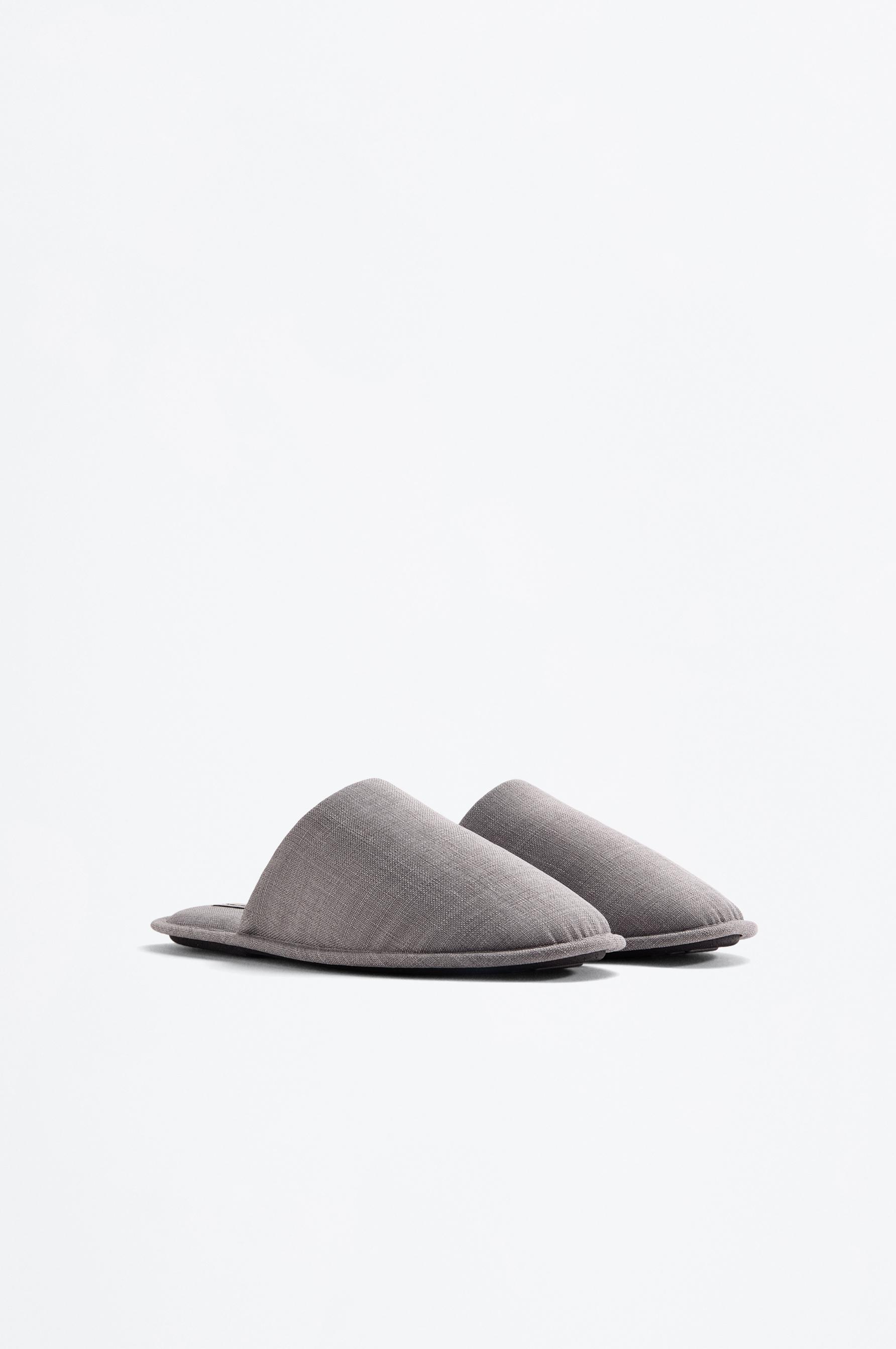 Fabric house slippers — GREY