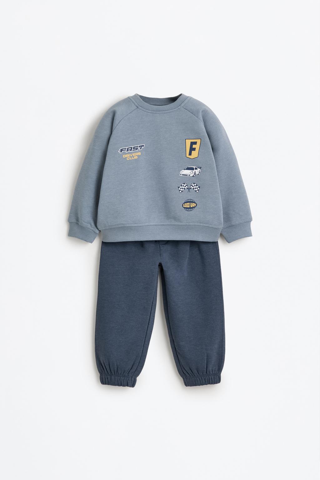 Conjunt dessuadora i pantalons de pelfa cotxes