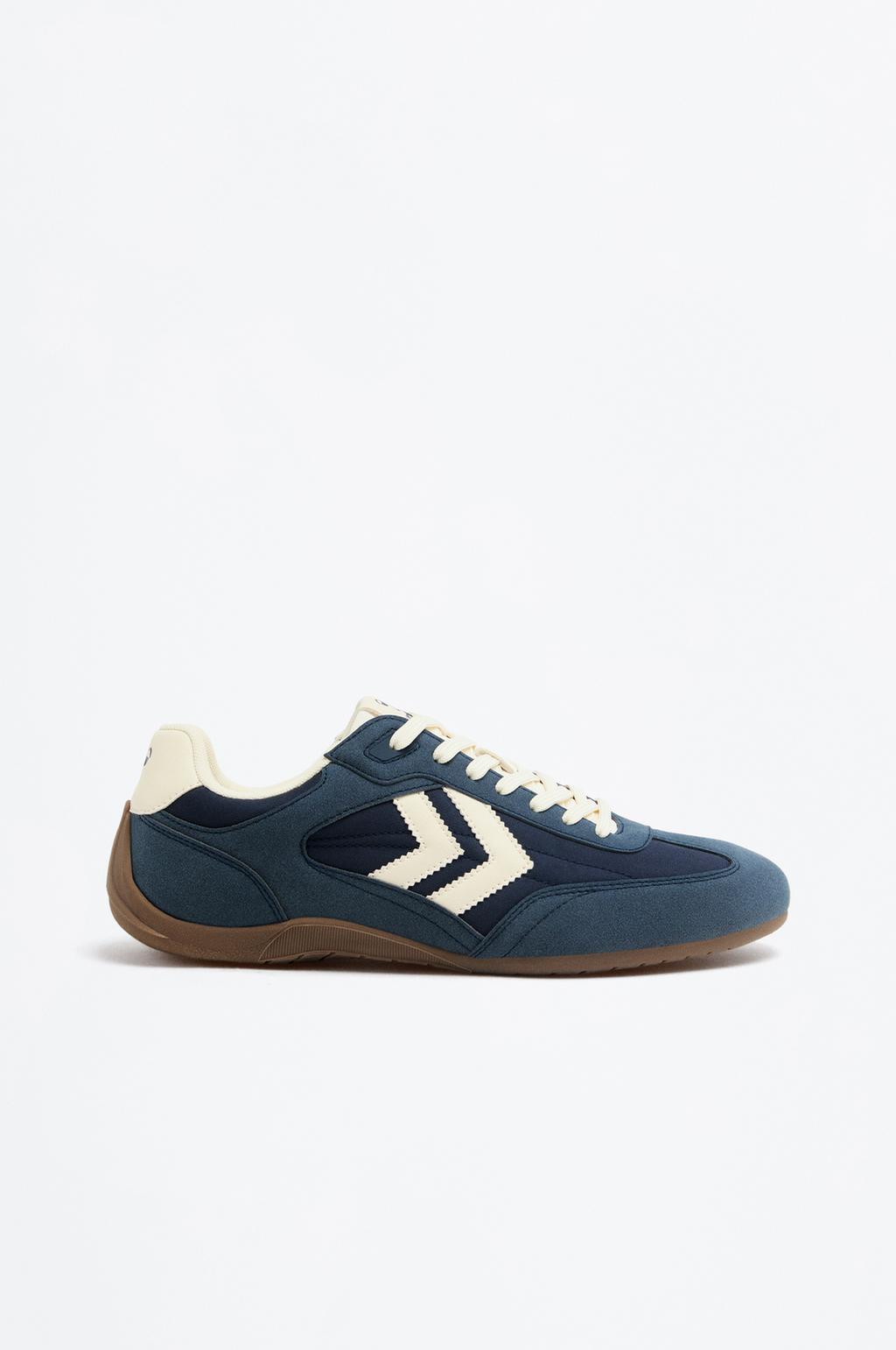 Deportivo Hummel piso fino