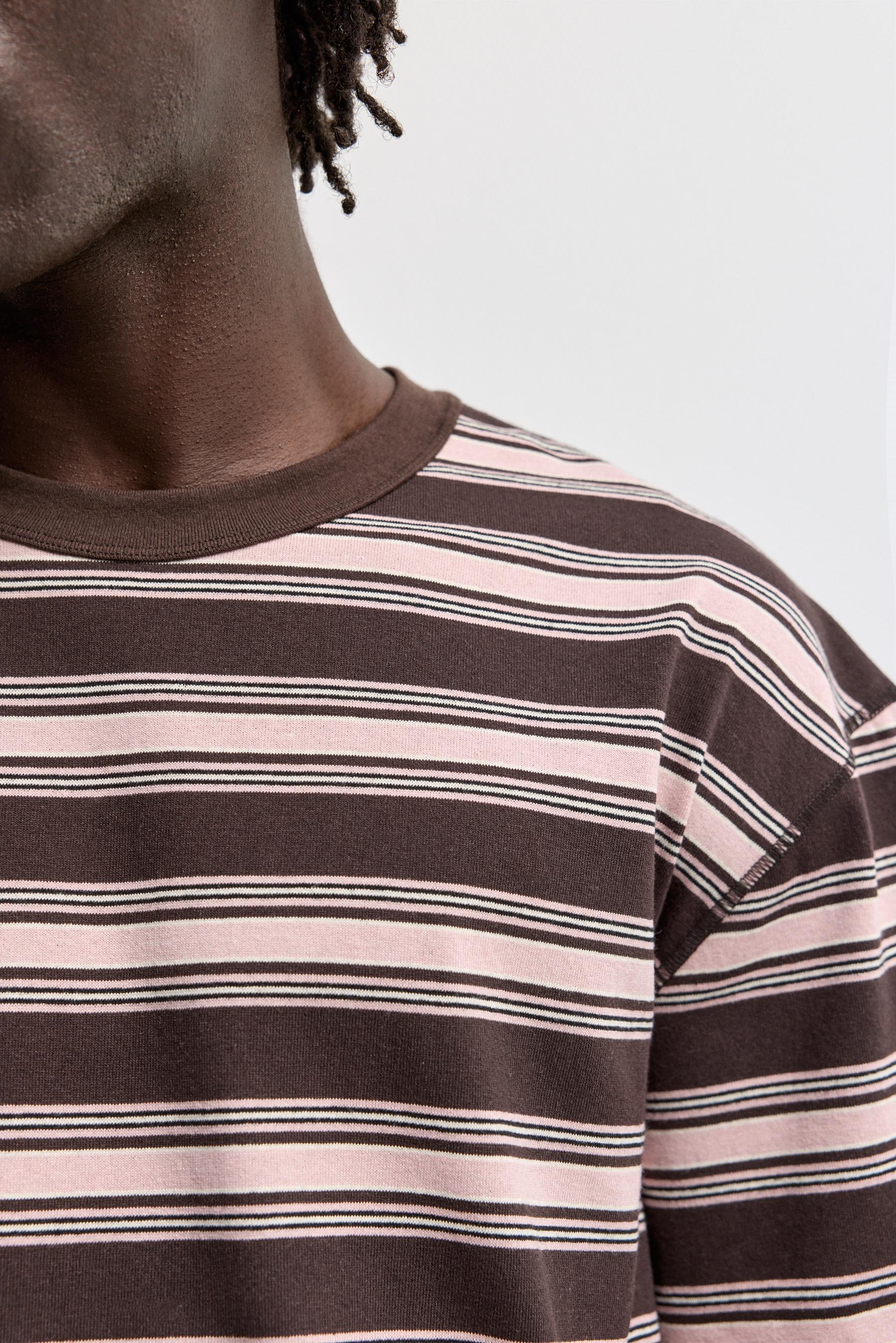 Textured striped T-shirt — BROWN