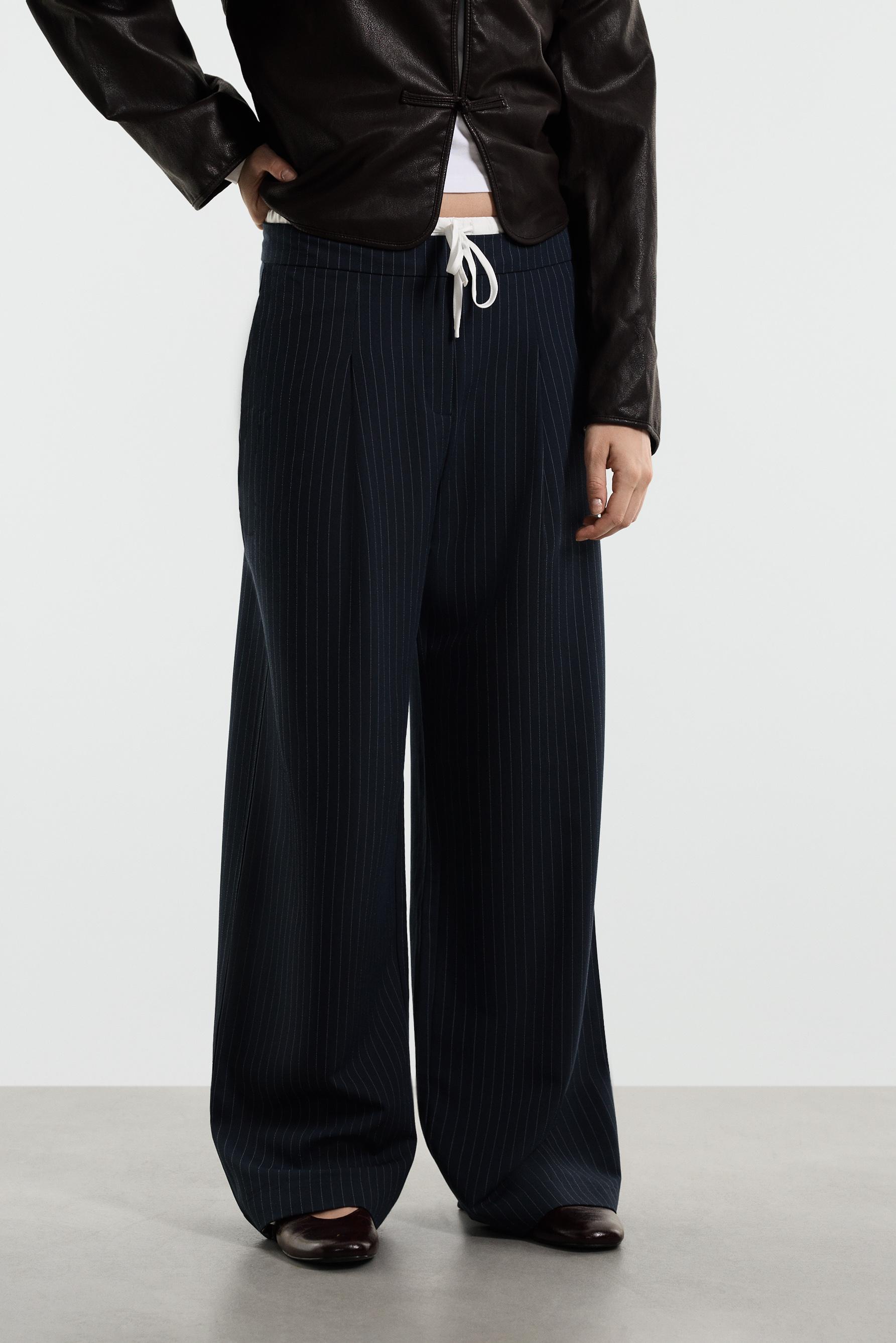 Striped contrast waistband trousers — NAVY
