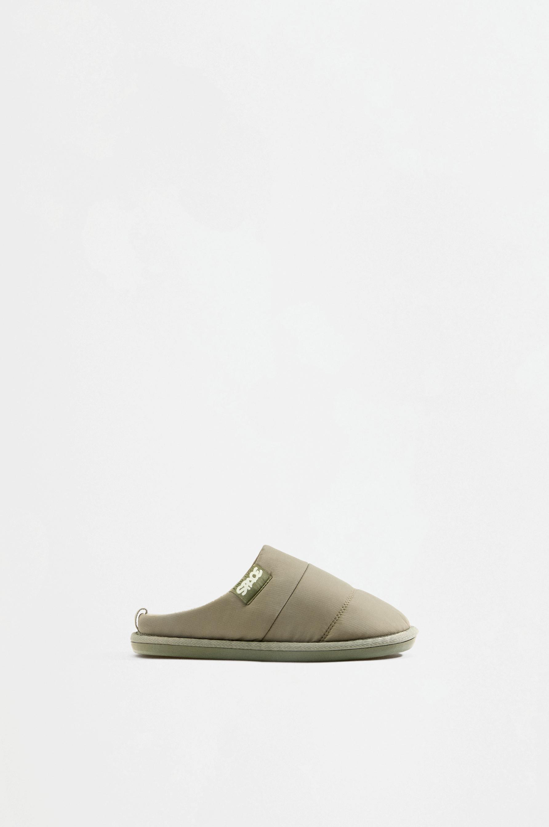House slippers — KHAKI