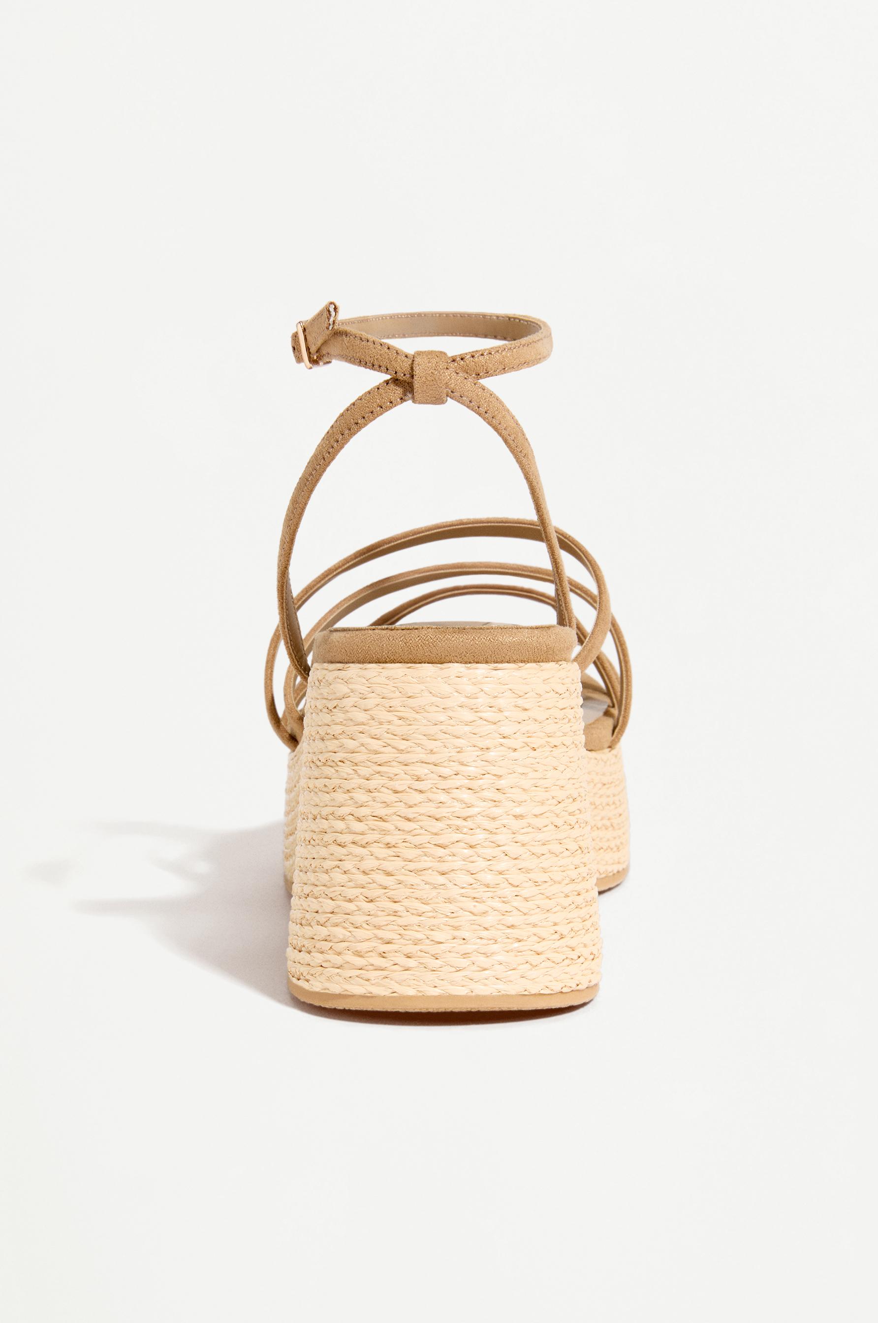 Raffia wedge sandal — BROWN