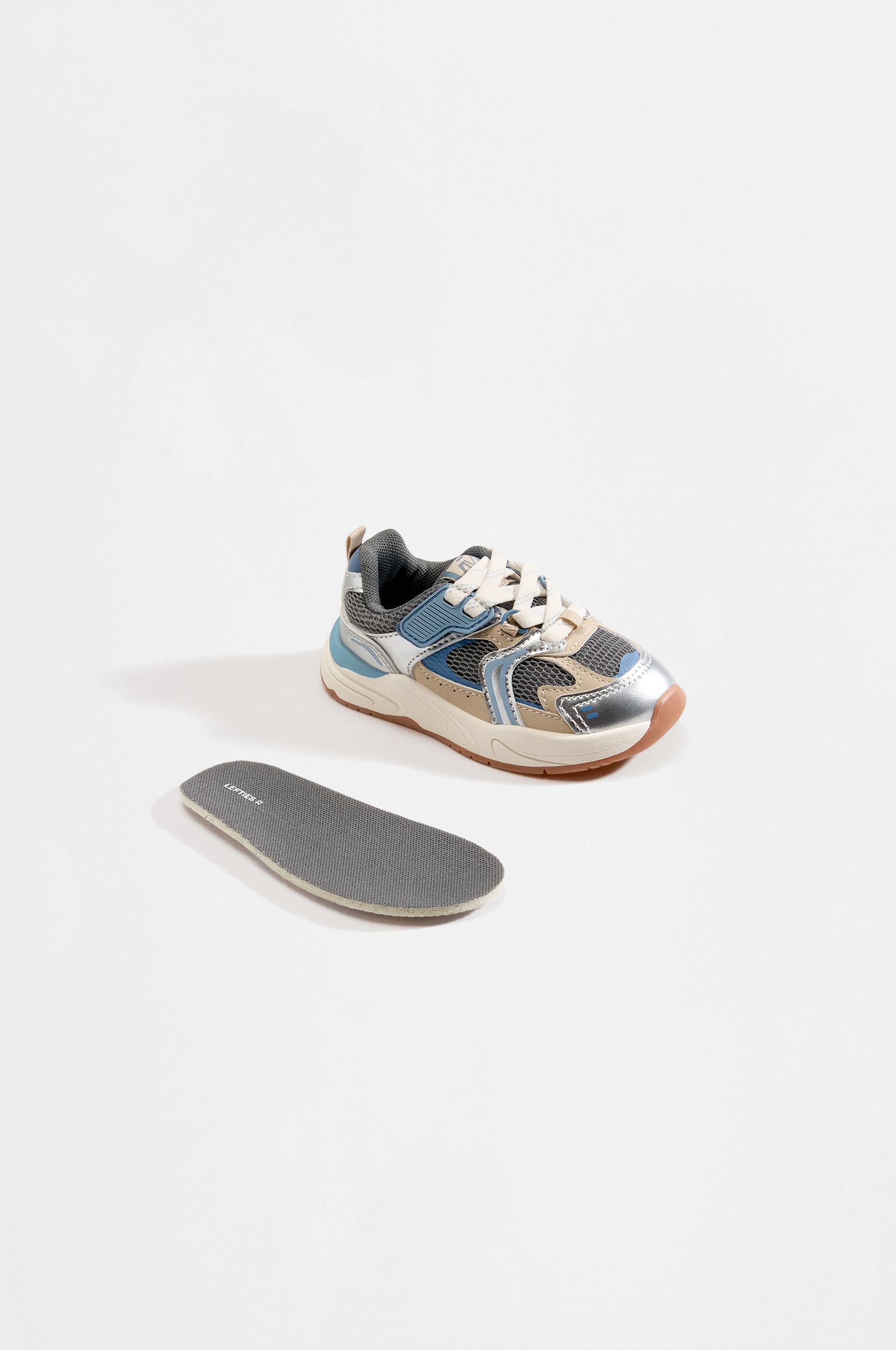 Multi-piece barefoot trainers — BLUE
