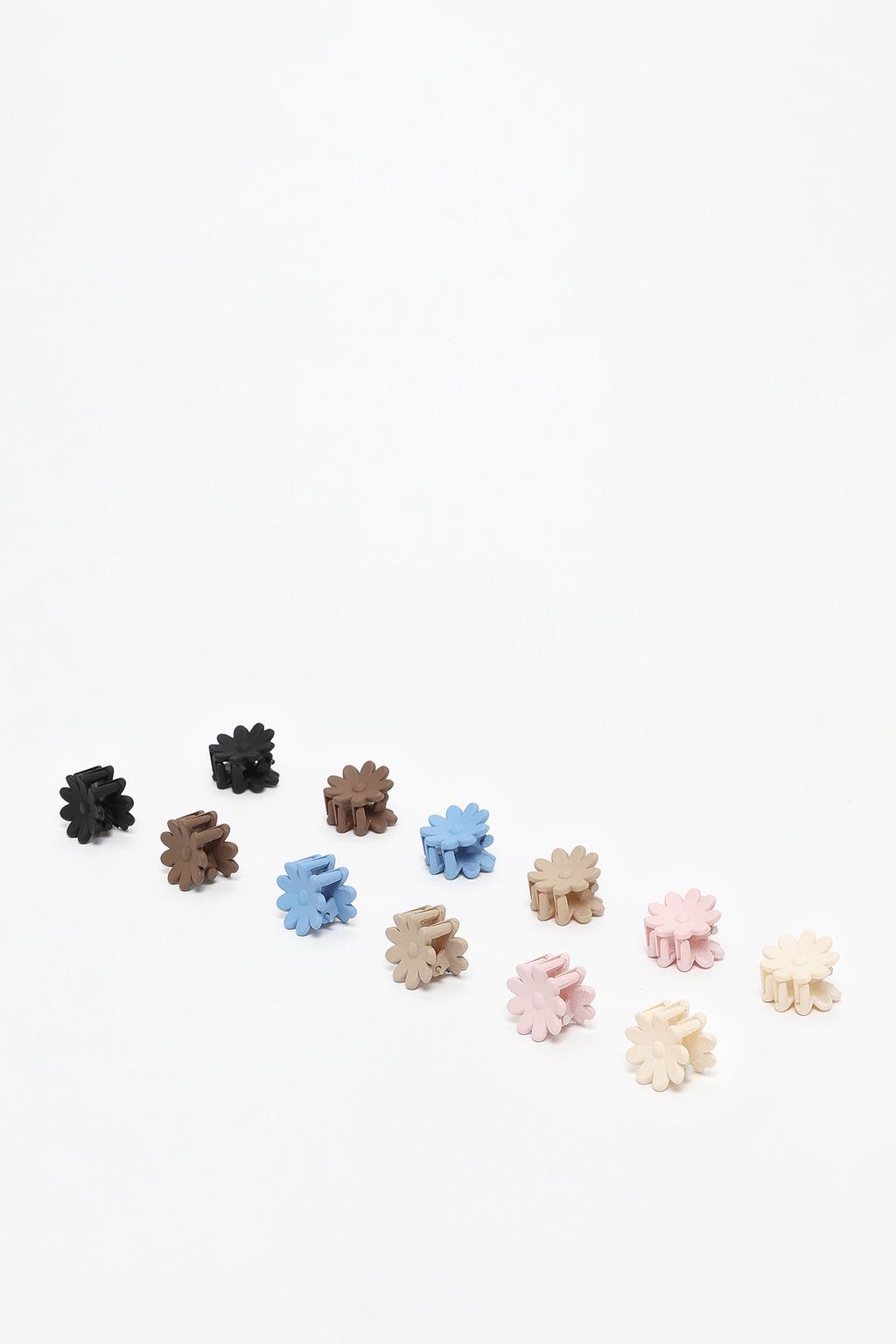 12-pack of small floral hair clips