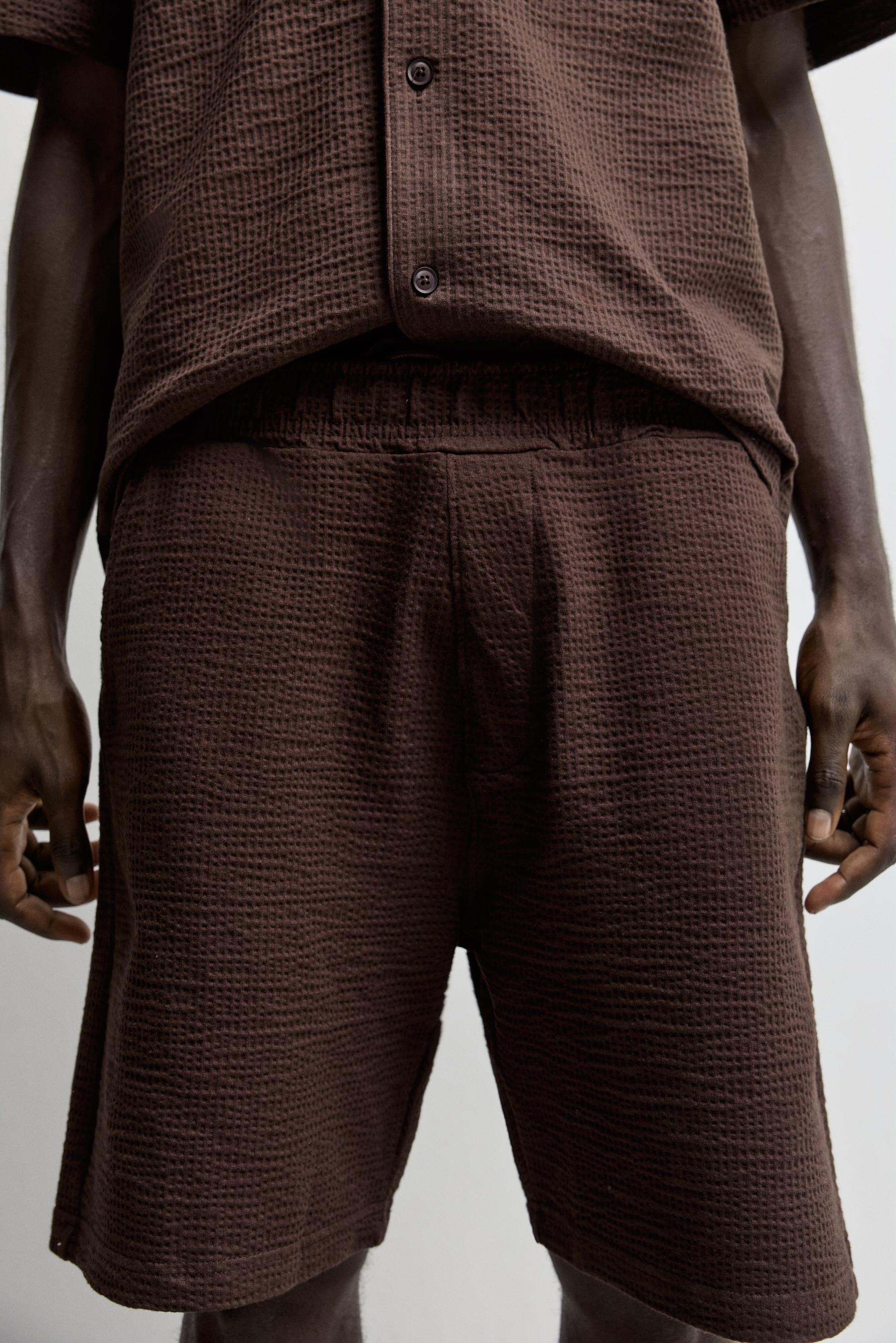 Seersucker Bermuda shorts — CHOCOLATE