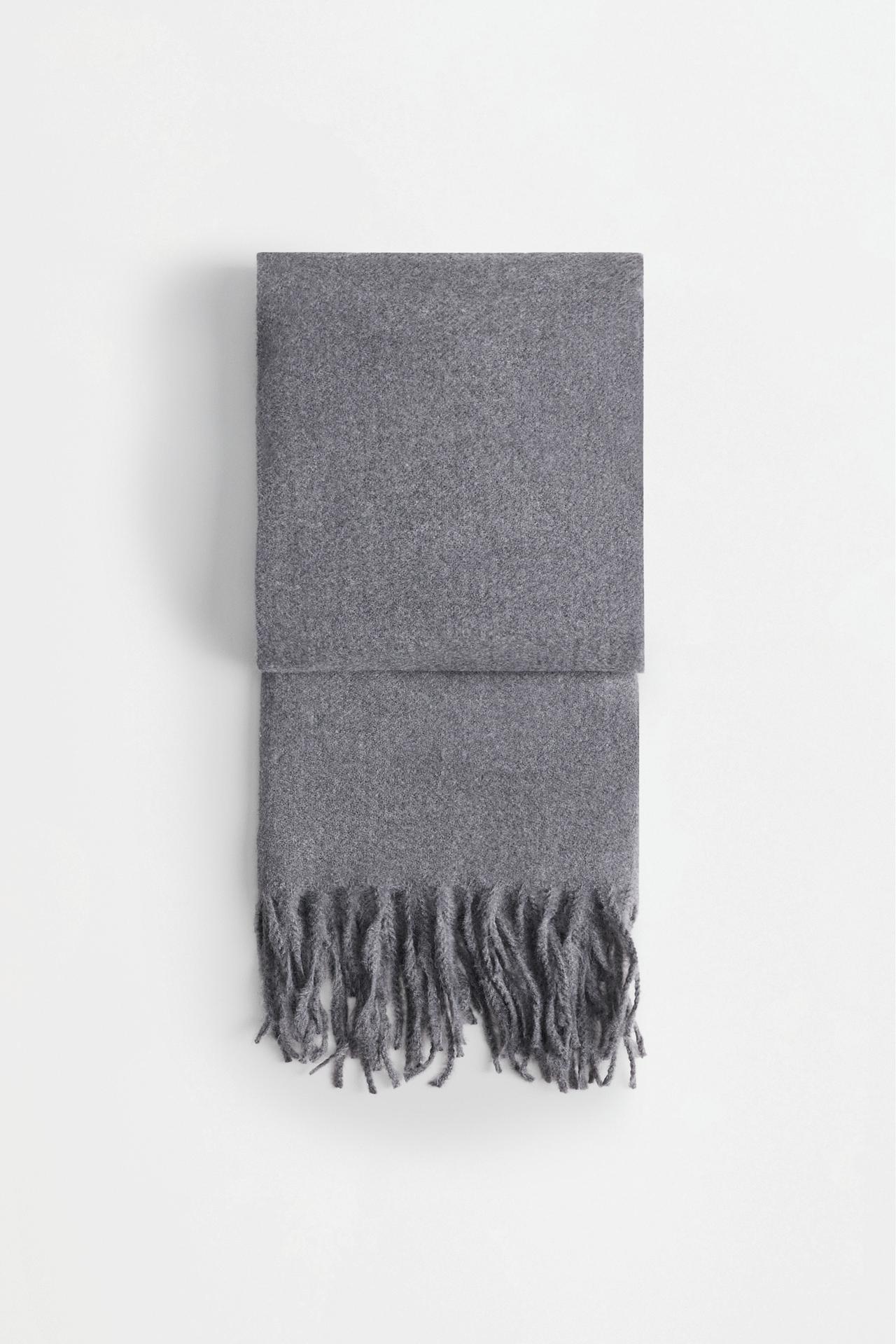 Plain fringed scarf — GREY