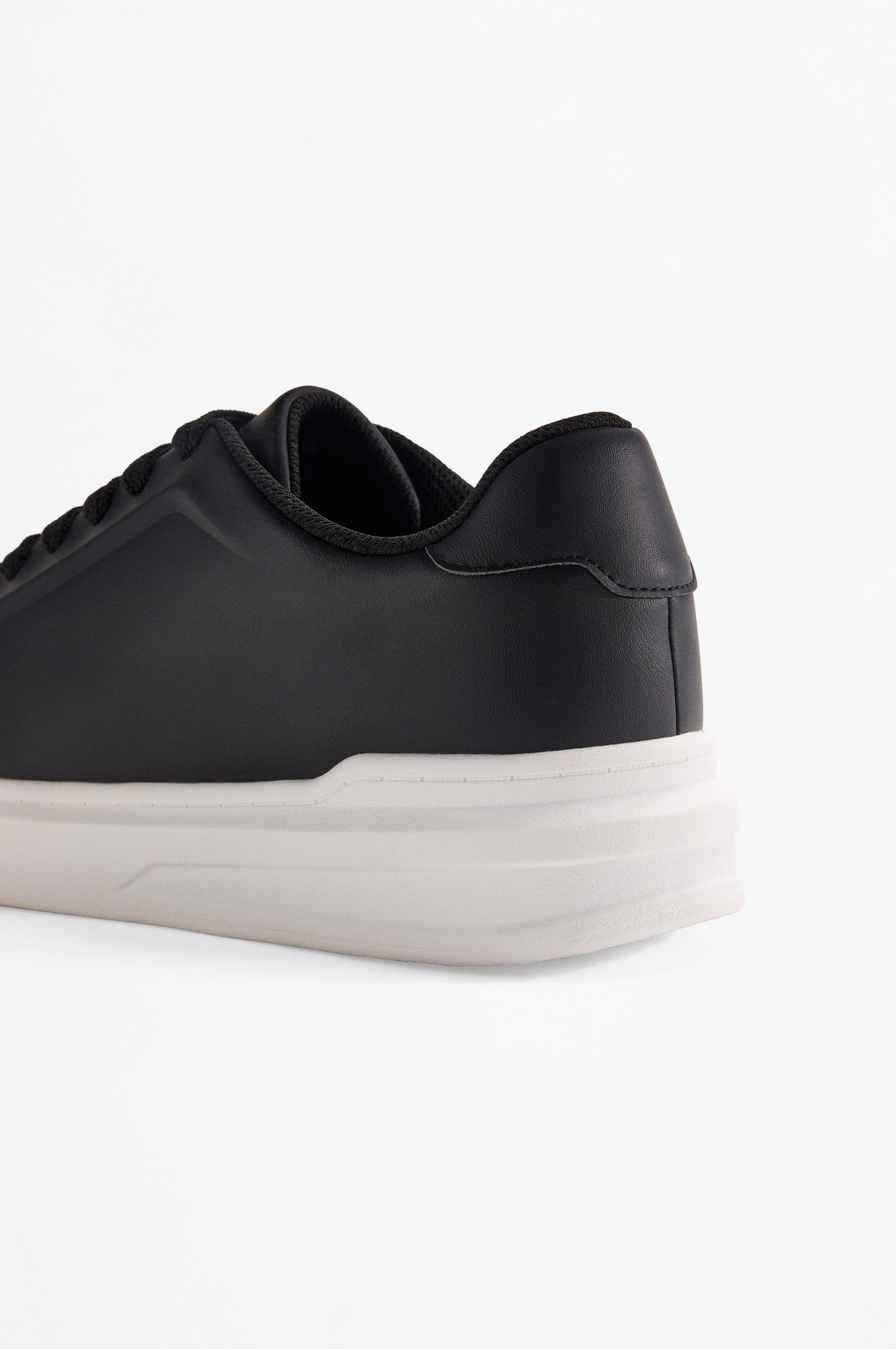 Casual sneakers — BLACK