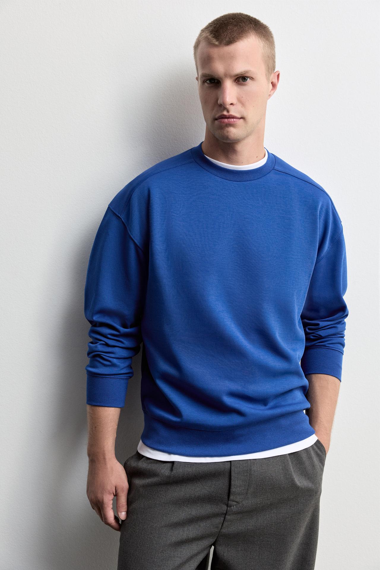 Round neck interlock sweatshirt — COBALT GREY
