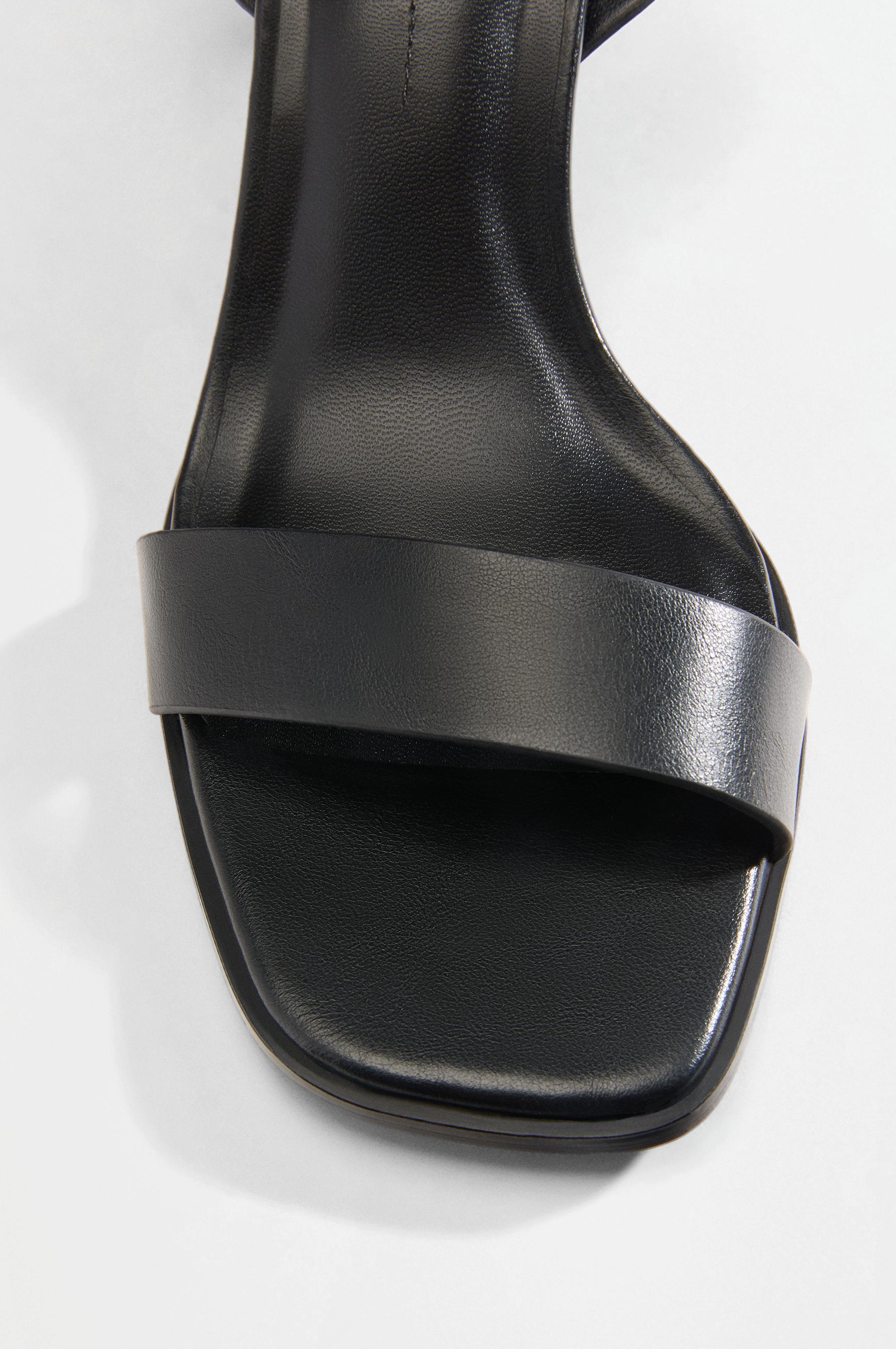Ankle strap heeled sandals — BLACK