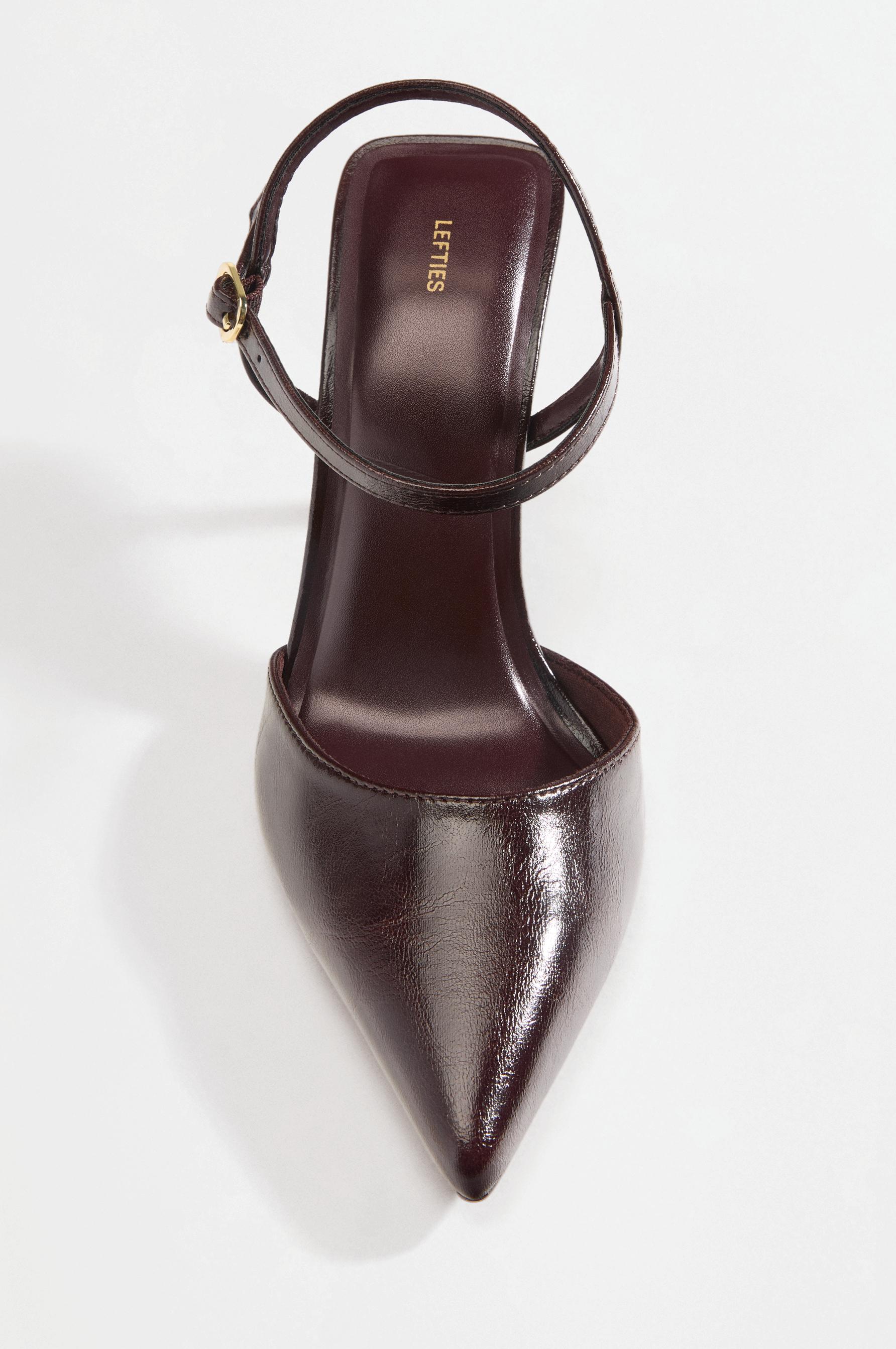 High-heel shoes — BURGUNDY