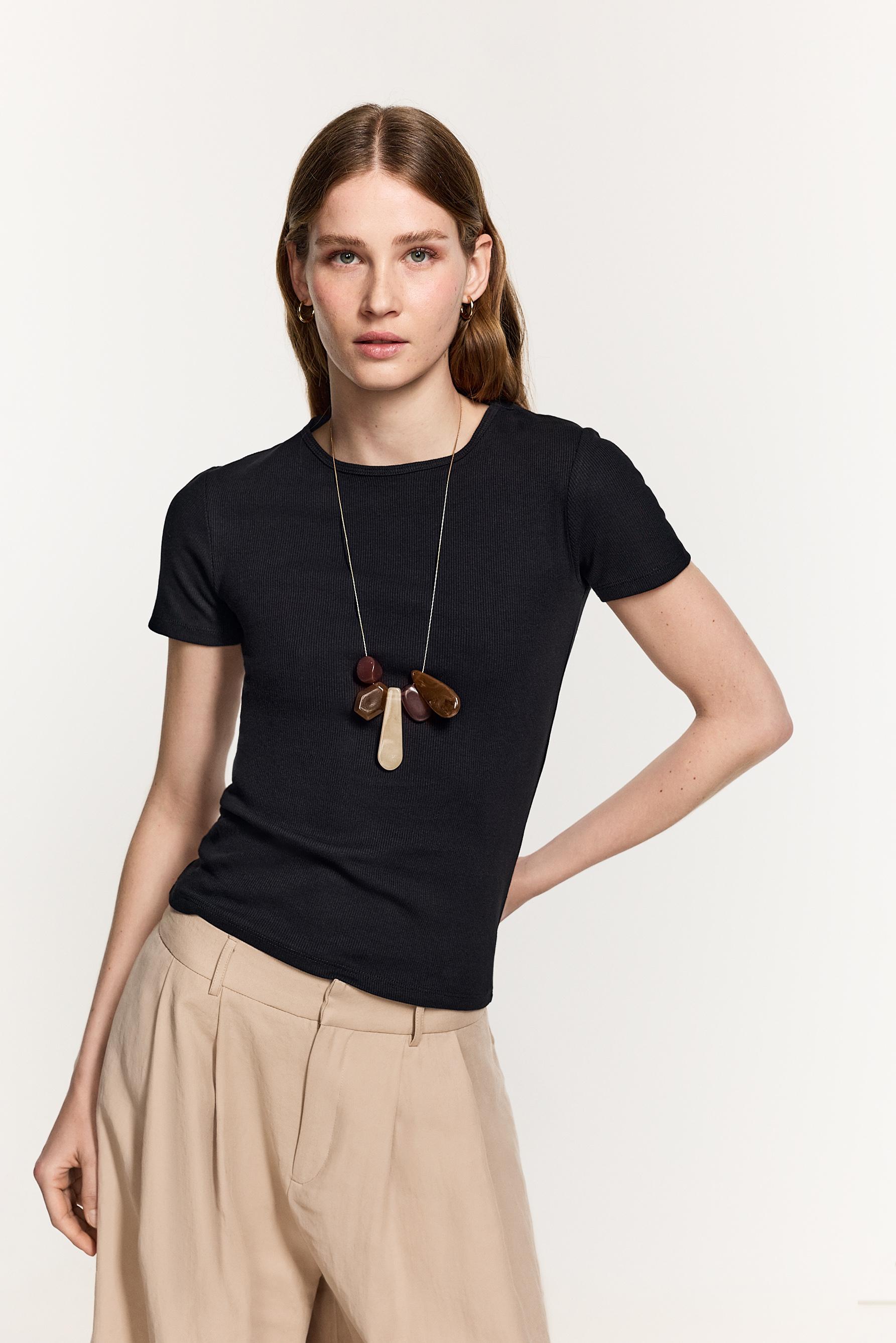 Ribbed T-shirt — BLACK