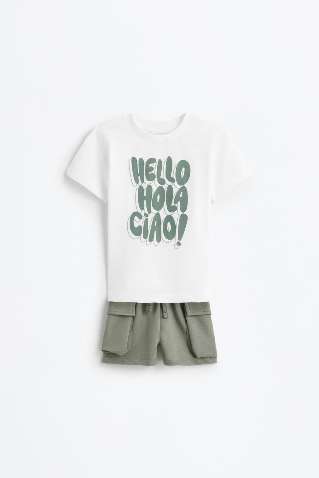 T-shirt and cargo Bermuda shorts co-ord