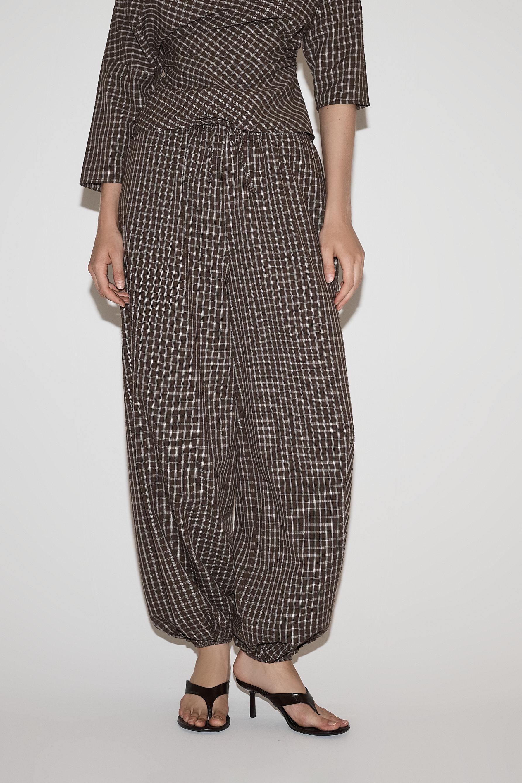 Check balloon trousers — BROWN