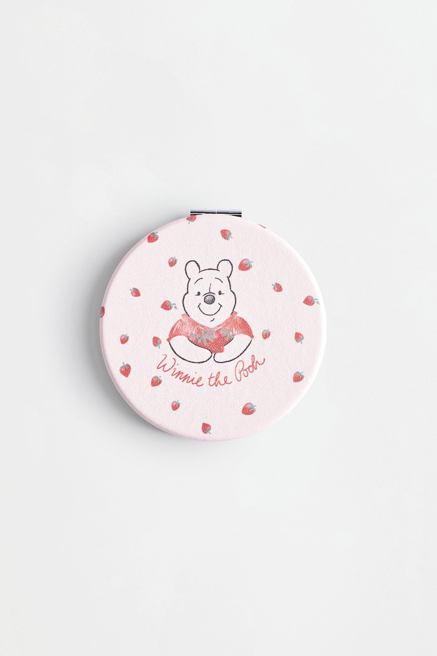 Round Winnie the Pooh ©Disney mirror — FADED PINK