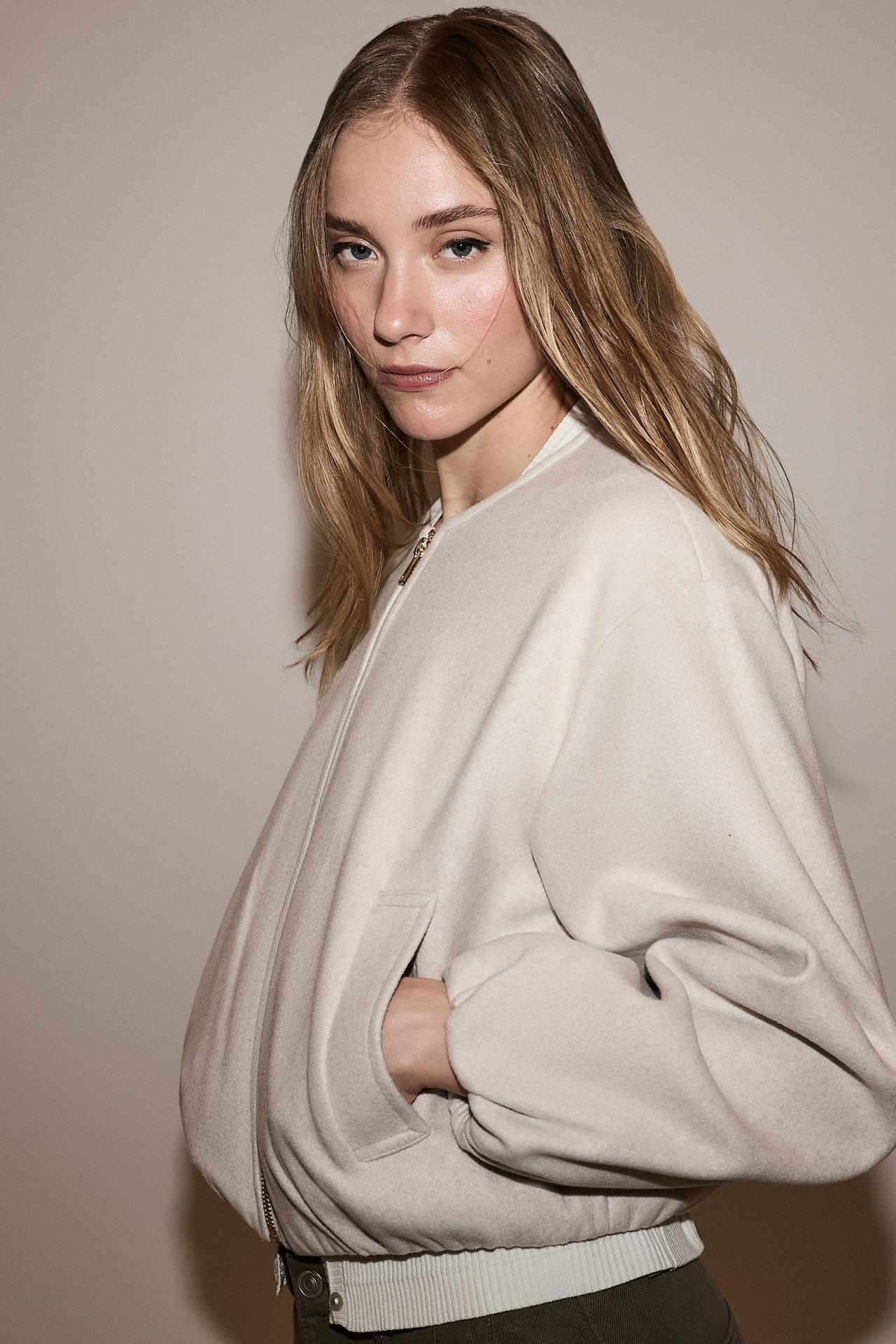 Felt bomber jacket — SAND