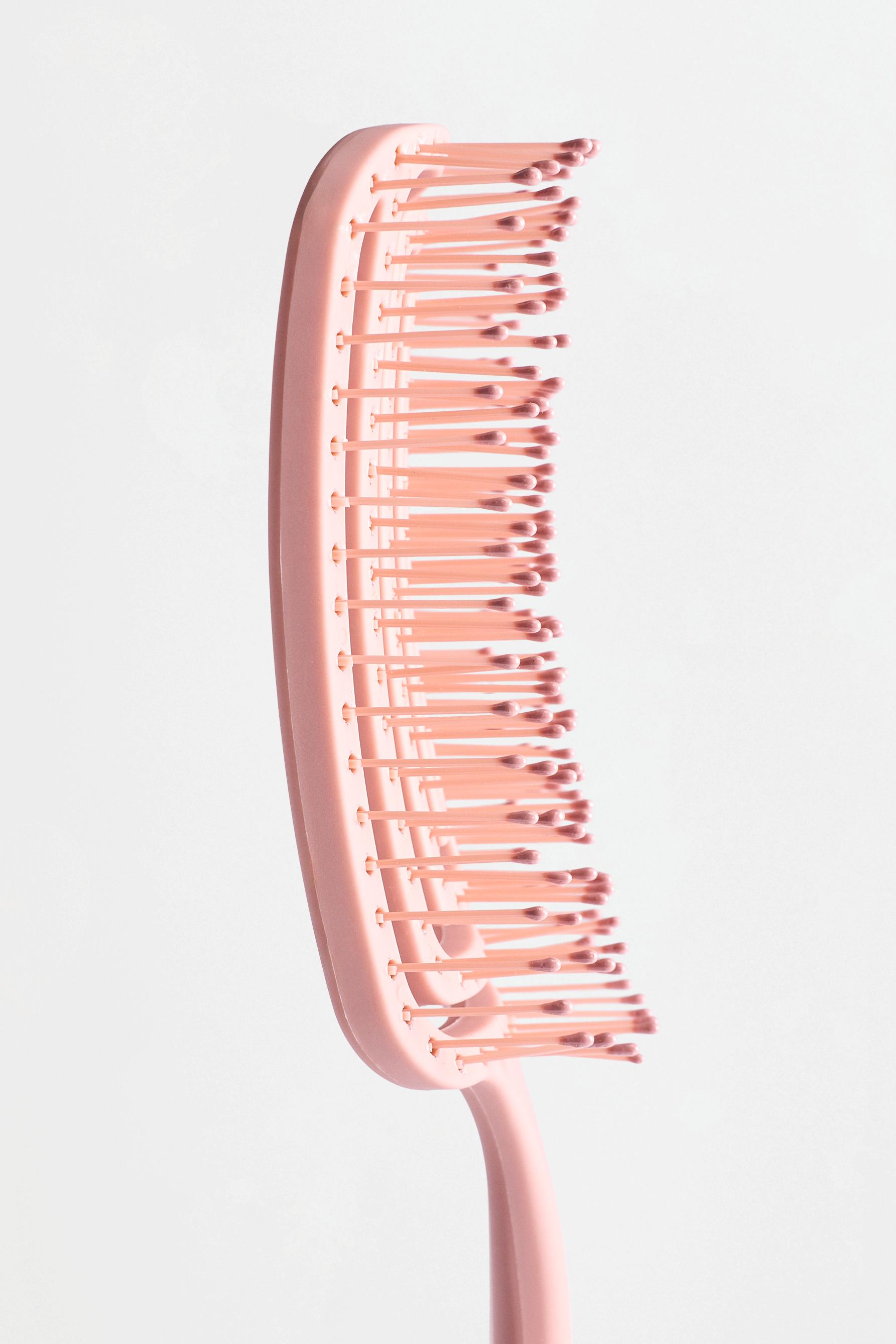 Square vented hair brush — PASTEL PINK