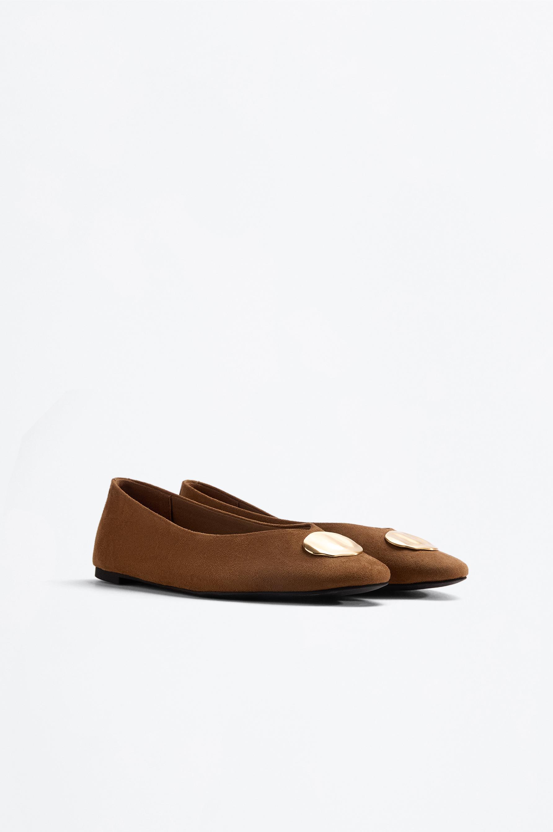 Ballerina with metal detail — LEATHER