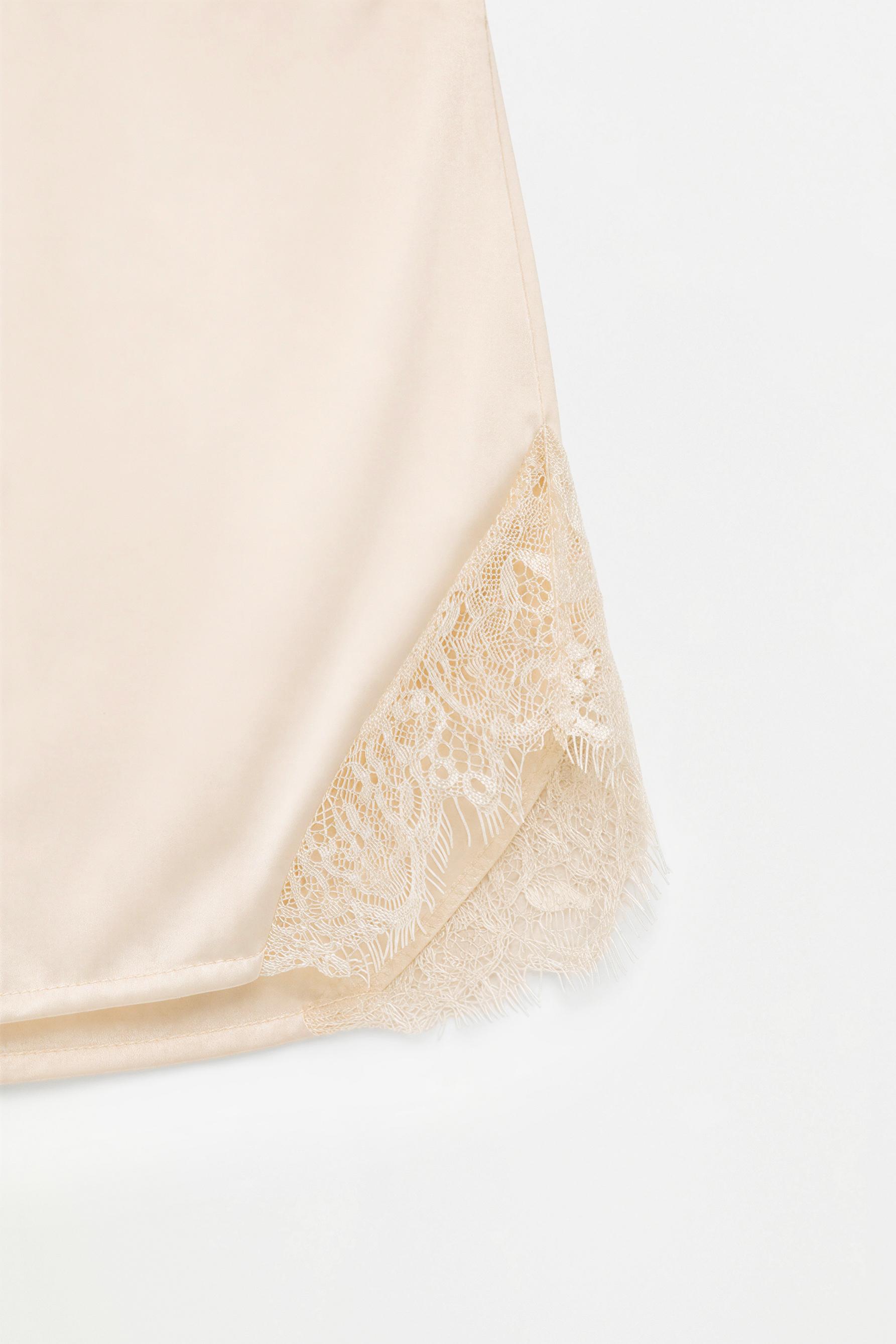 Satin lace shorts — VANILLA