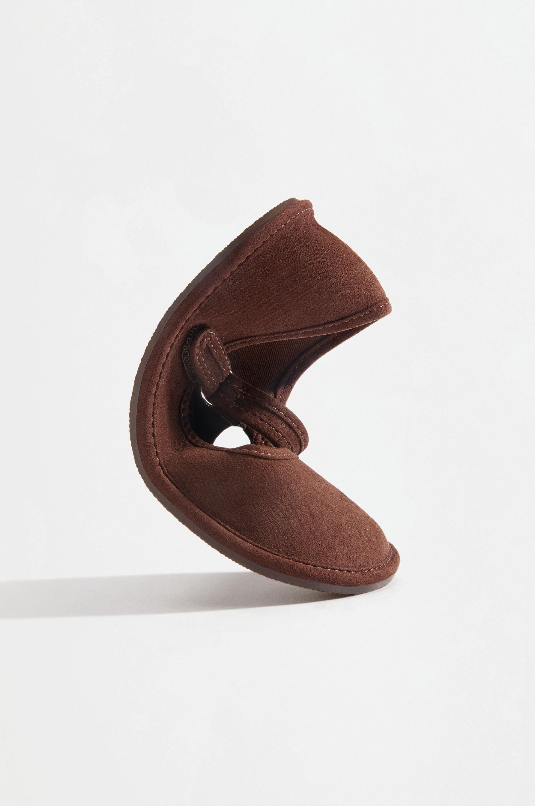 Barefoot Mary Jane ballet flats — BROWN