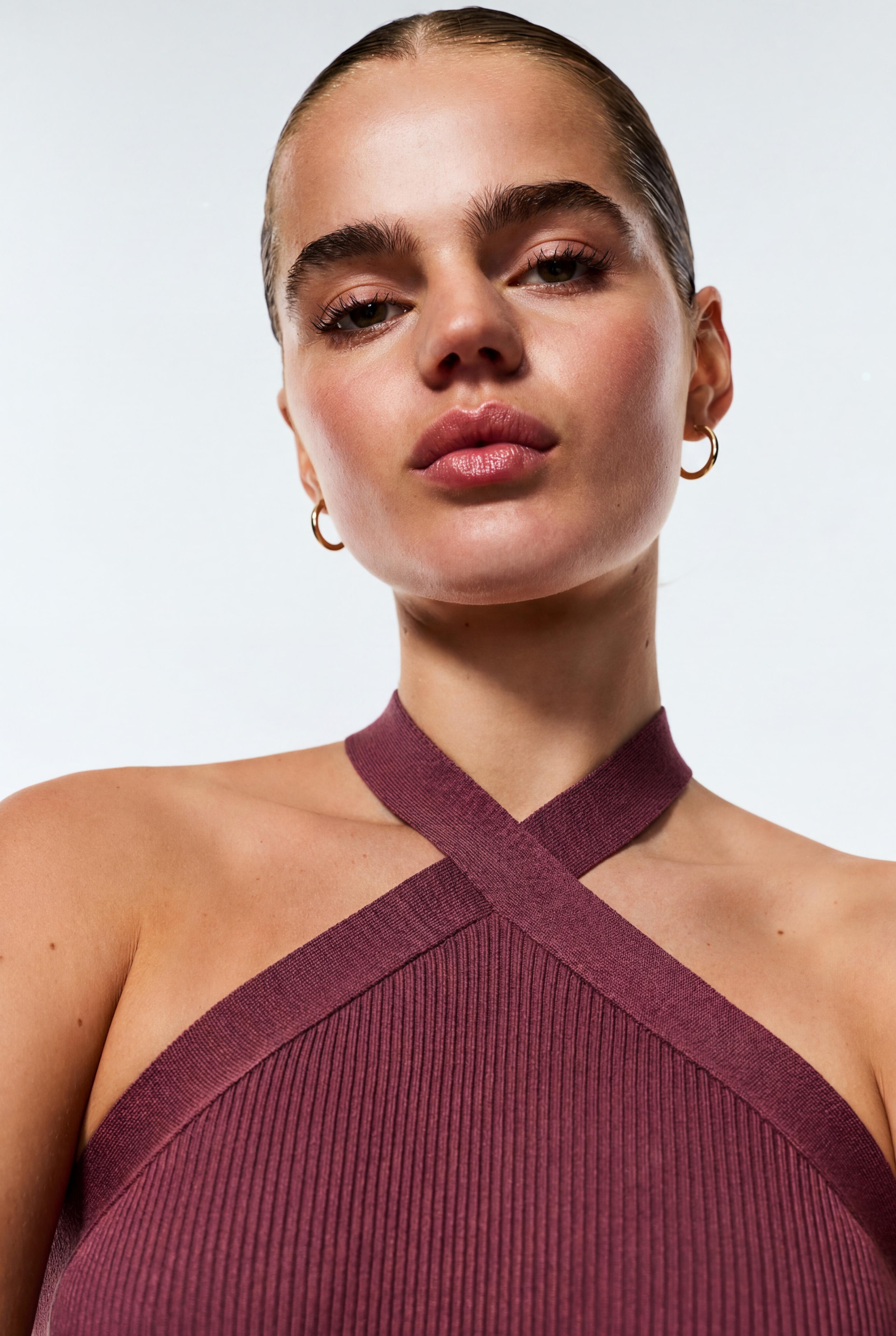 Criss-cross strap knit top — MAUVE PINK