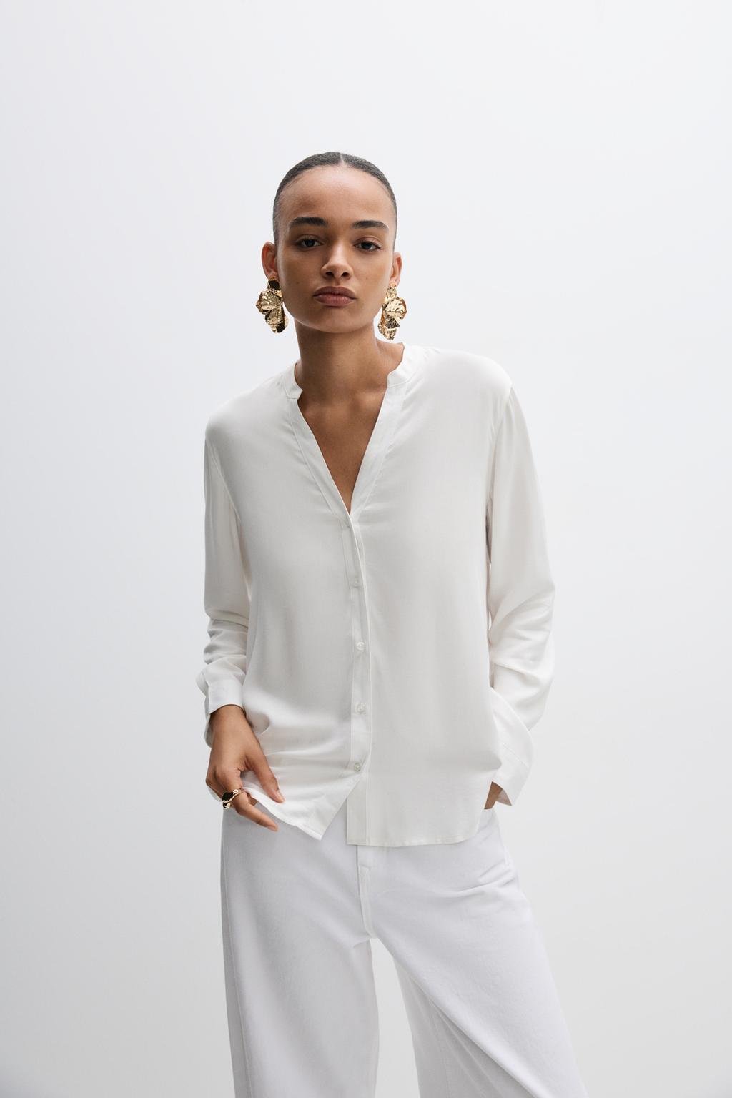 Flowing button-neck shirt