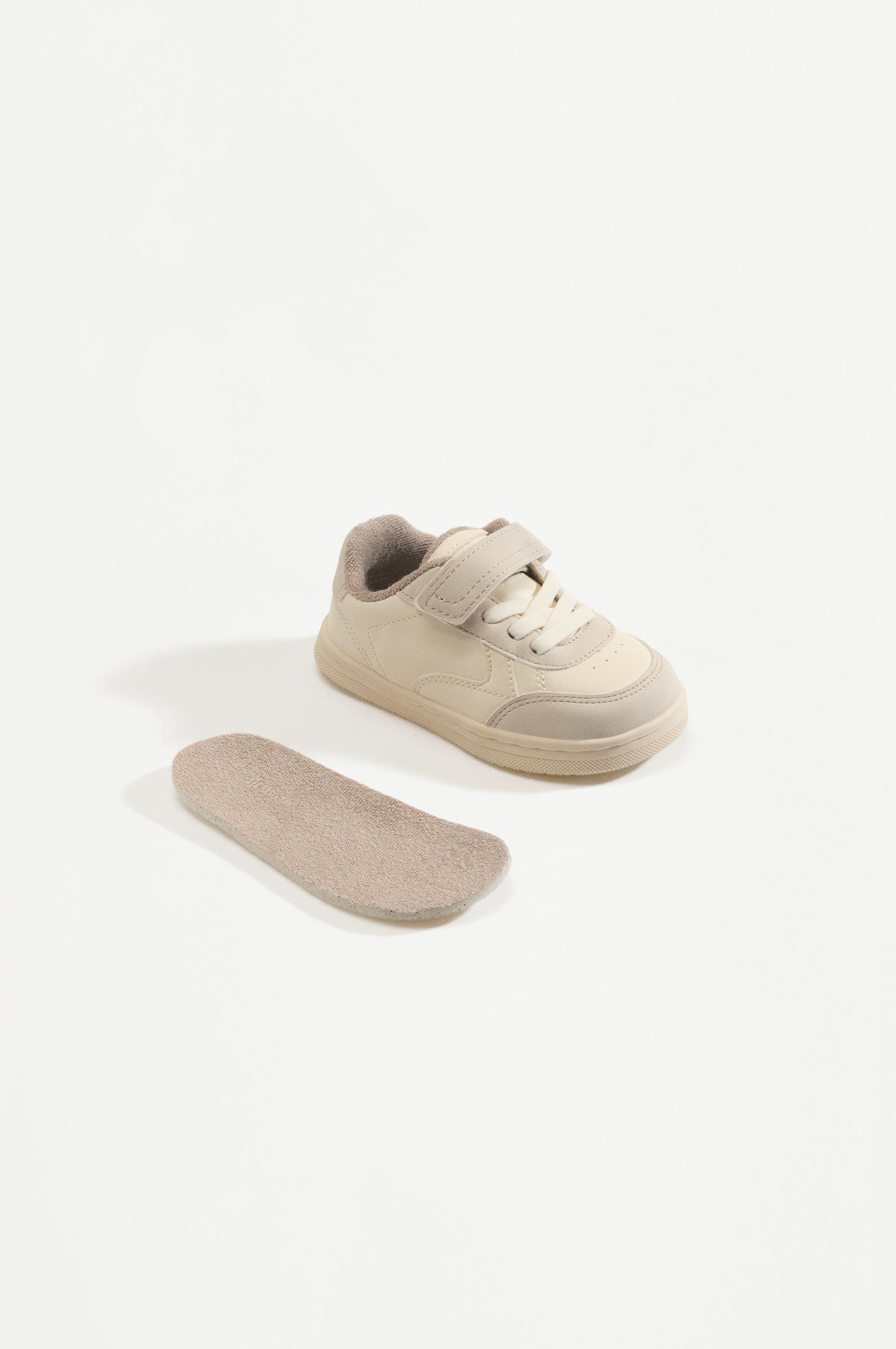 Barefoot Casual Sneakers — BEIGE
