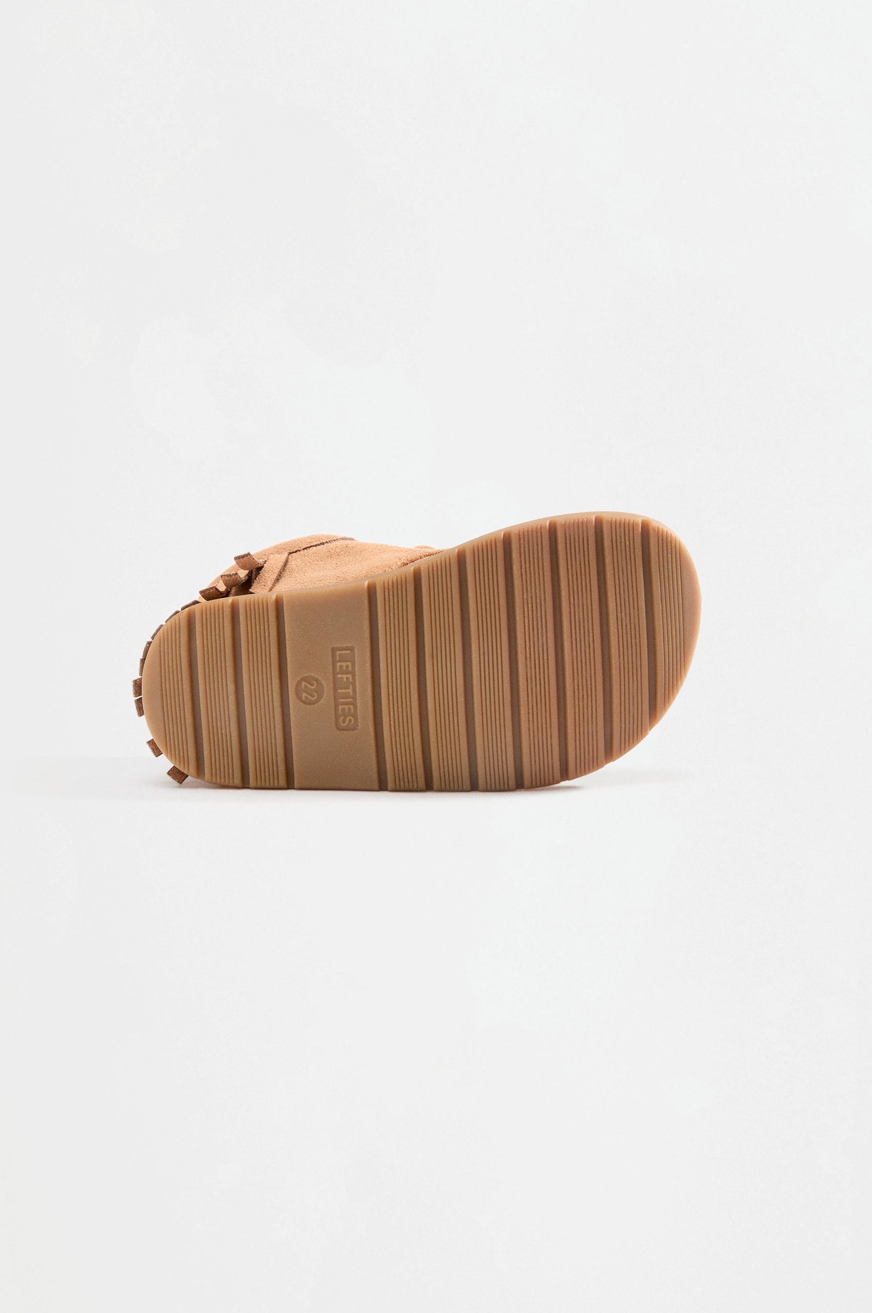 Barefoot faux-suede fringed bootie moccasins — BROWN