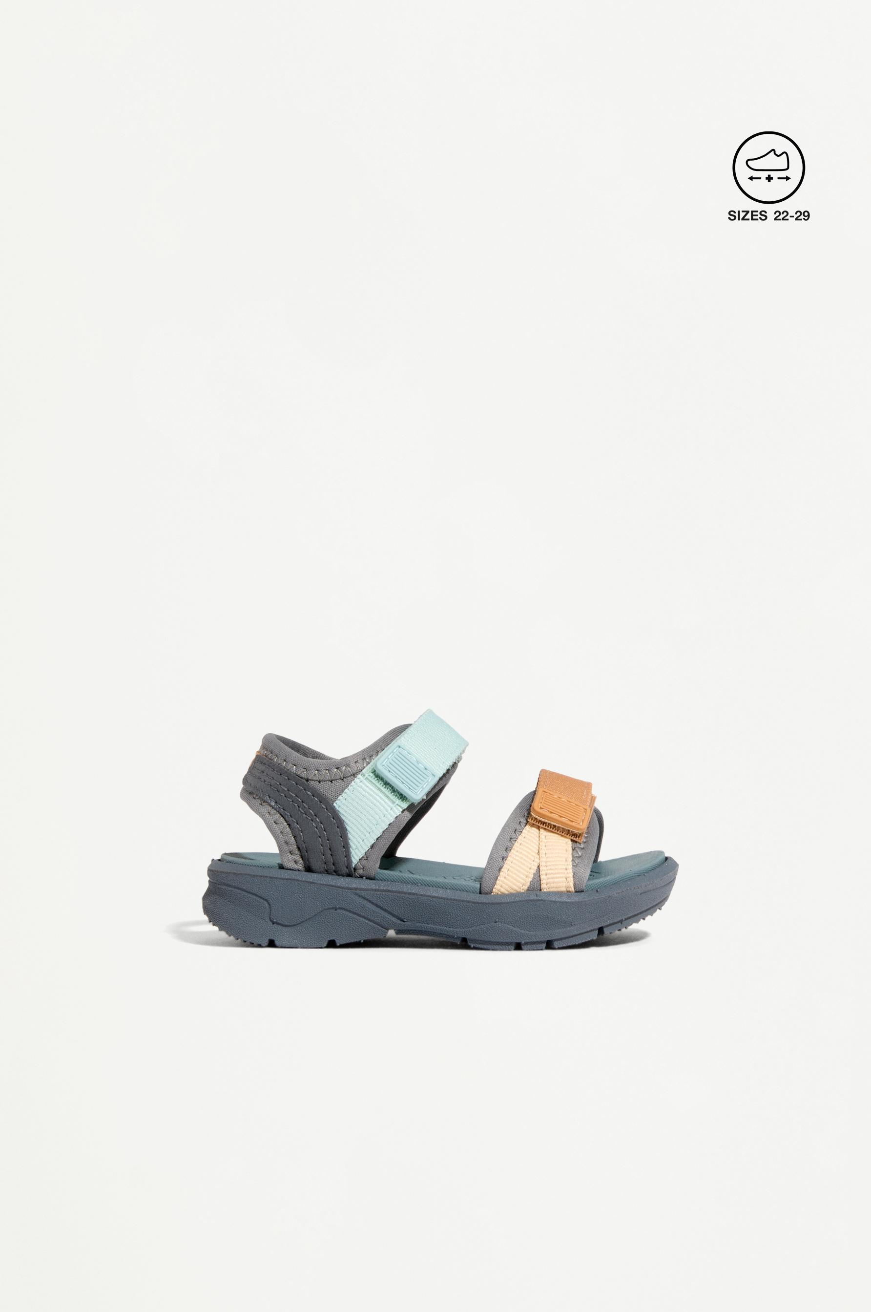Adventure sandals — GREY