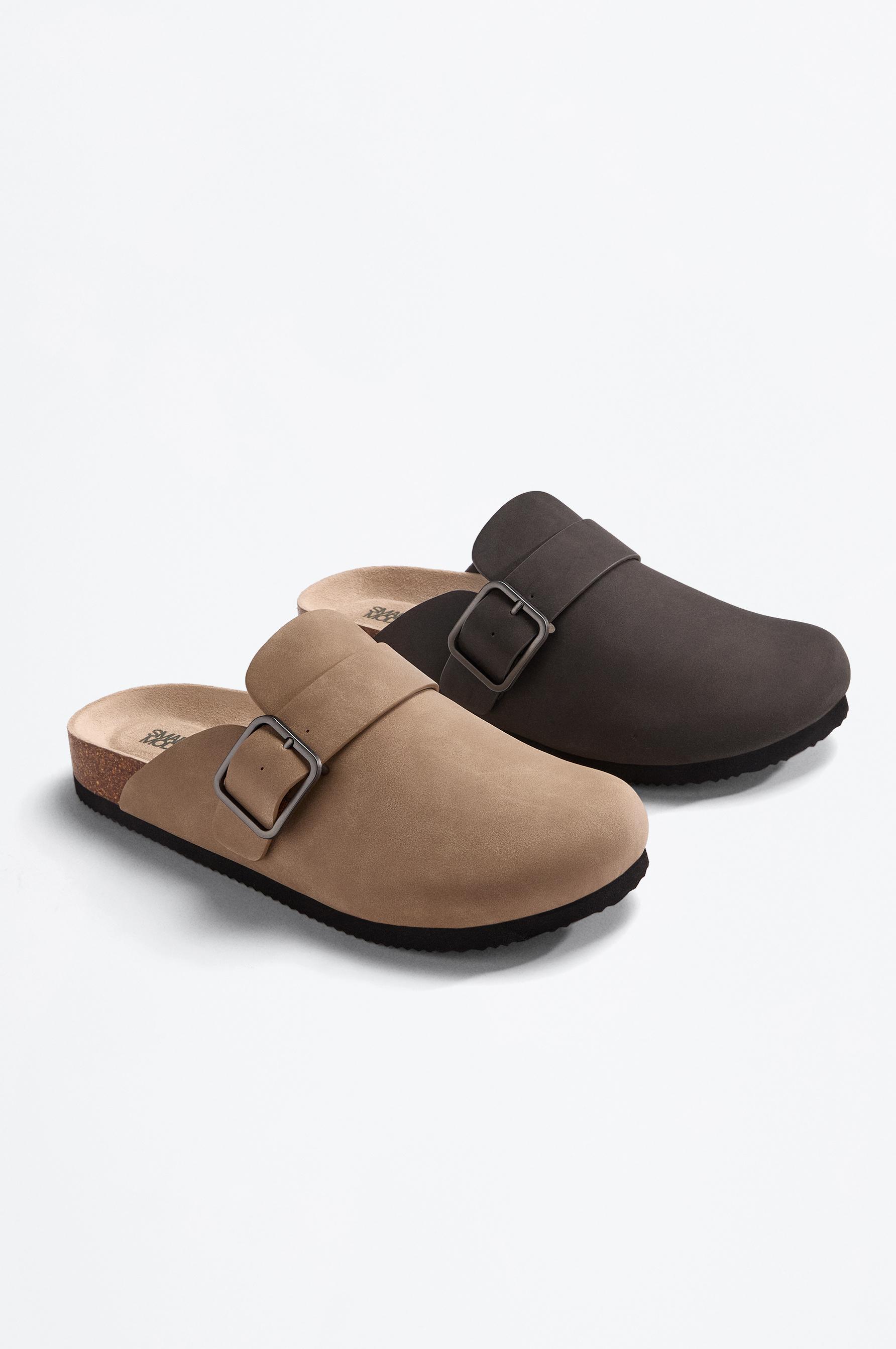 Faux suede buckle clog — GREY