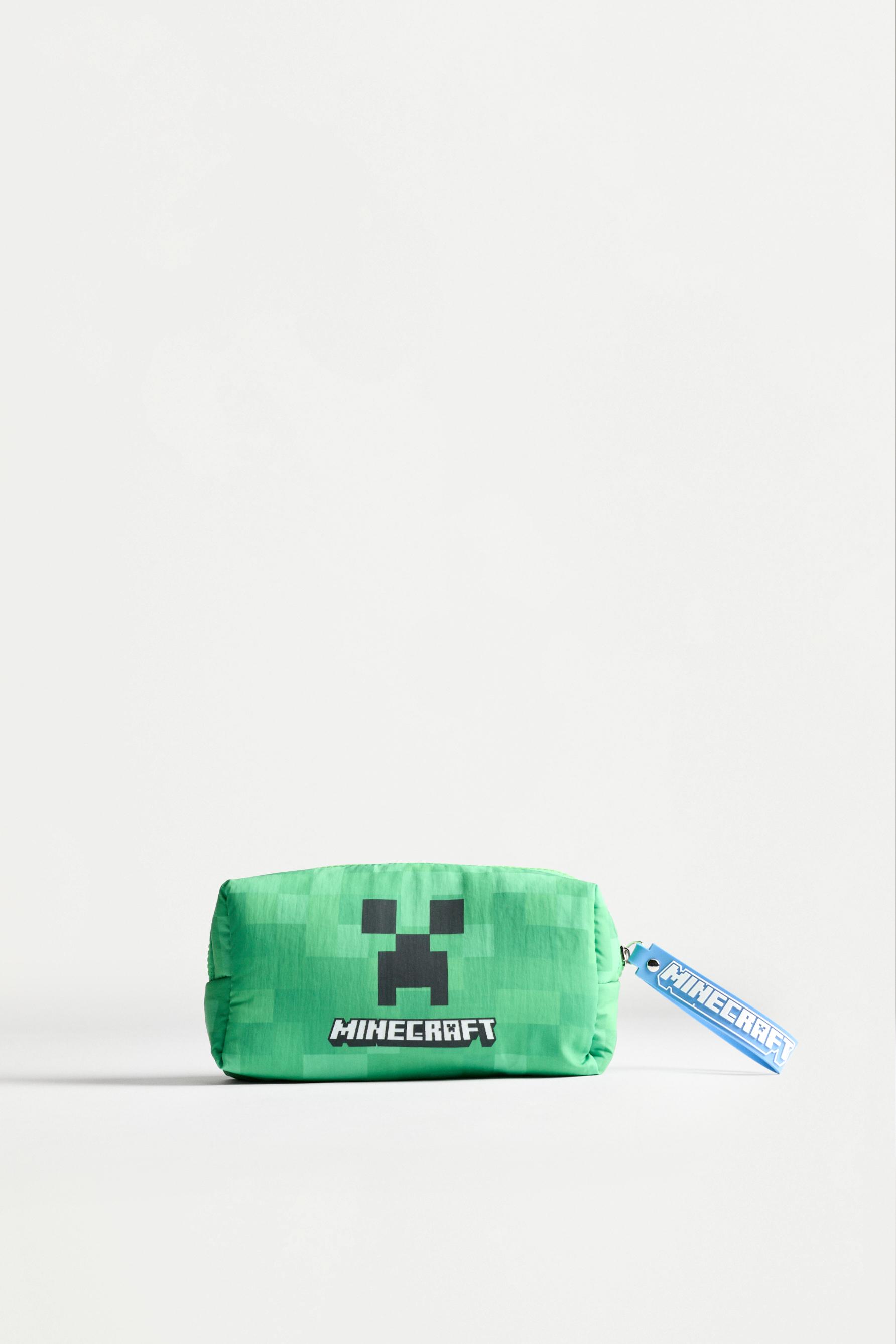 Minecraft toiletry bag — GREEN