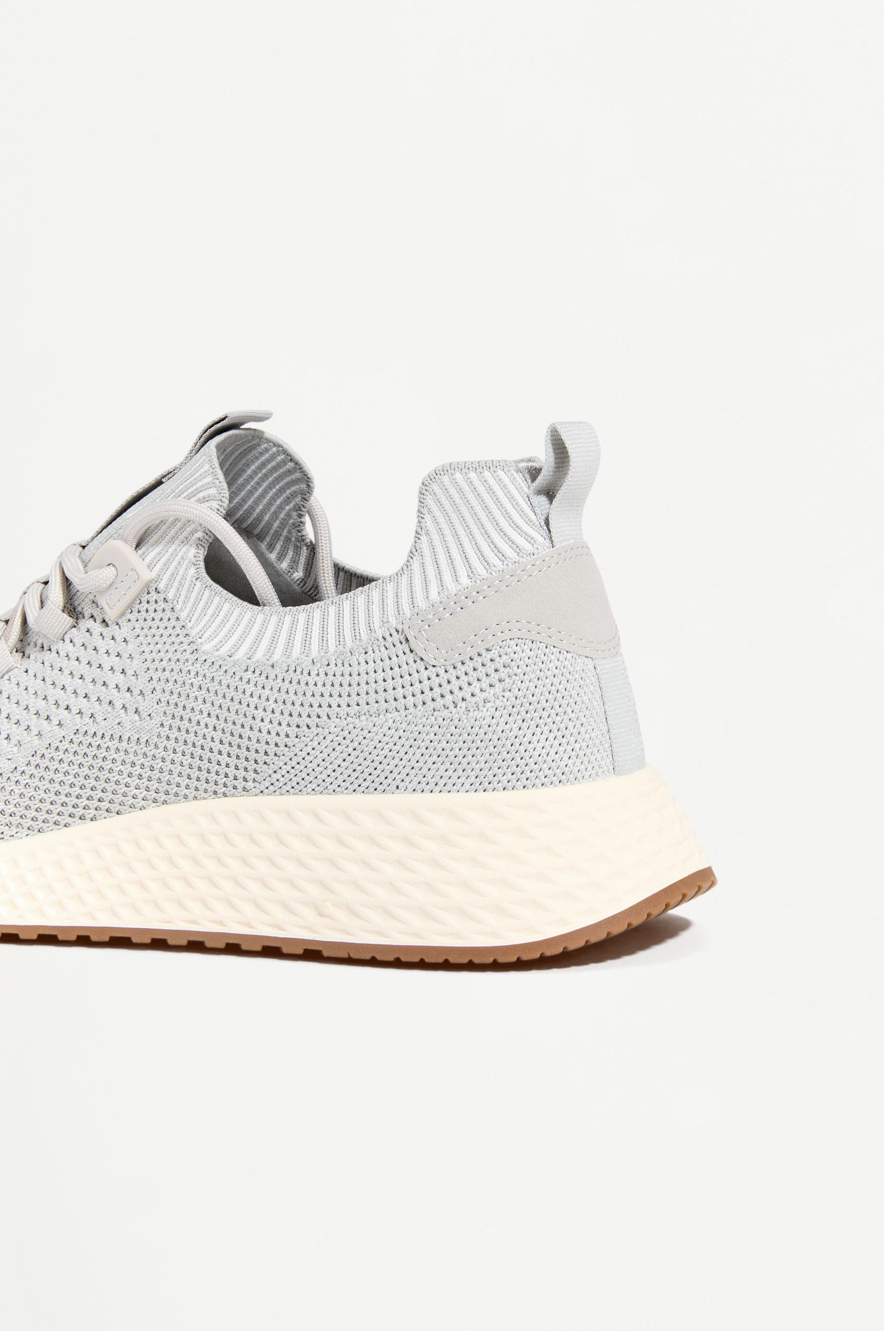 Men's gym sneakers — GREY
