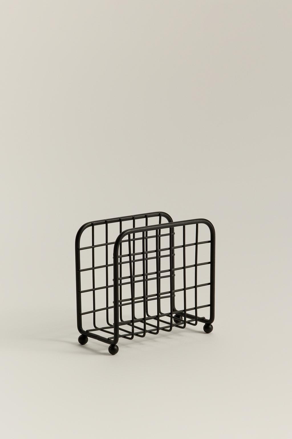 Metal napkin holder